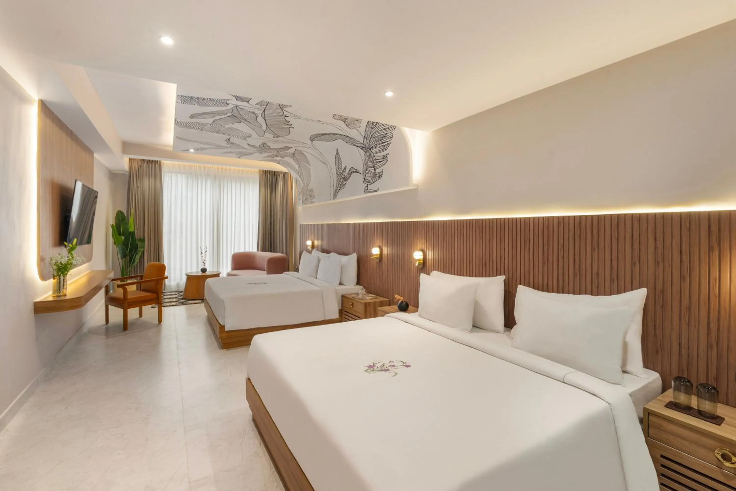 Bed in ZANA by the Ganges, Tapovan, Rishikesh