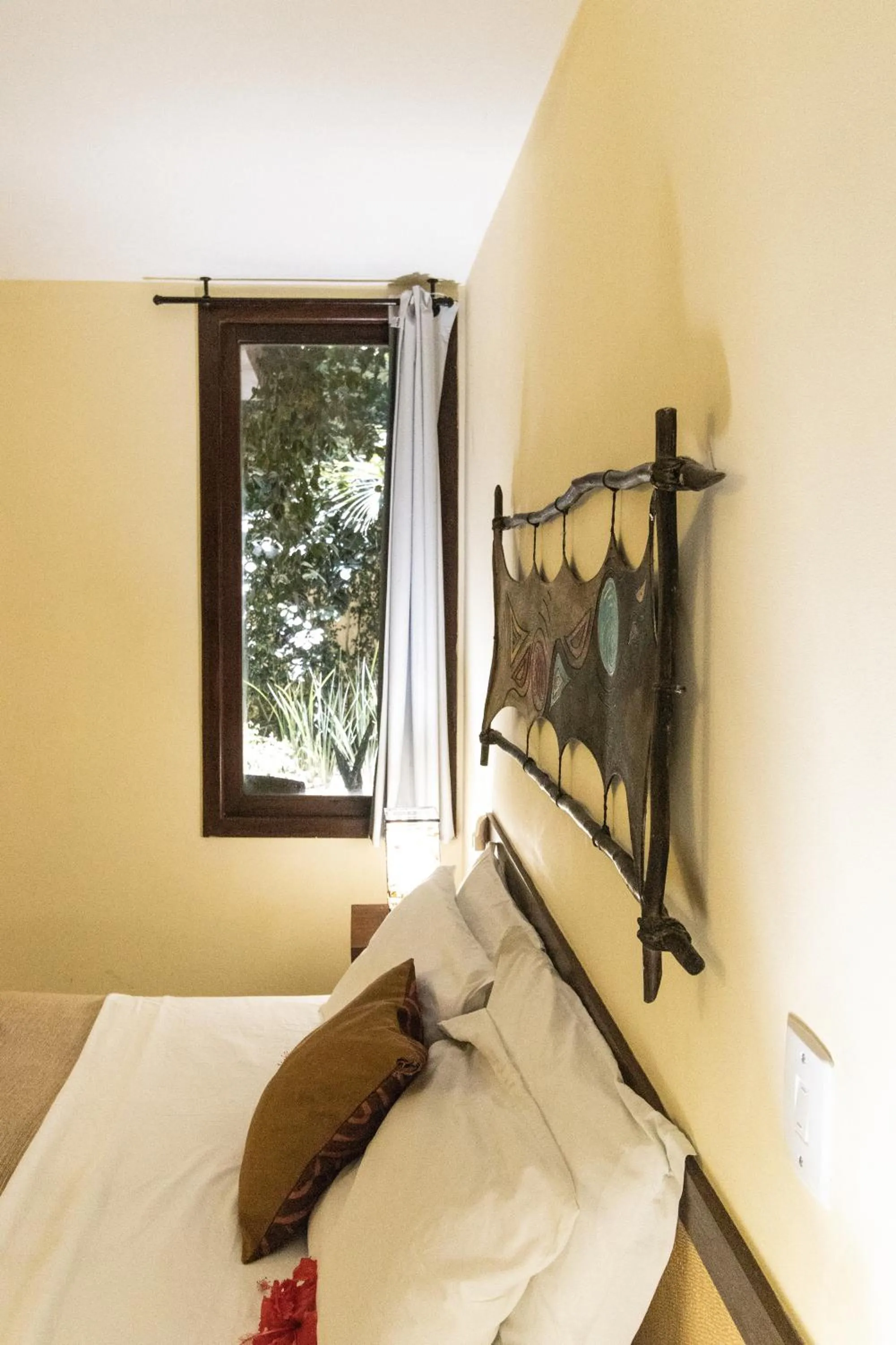 Bed in Solar Pipa by Pipa Centro