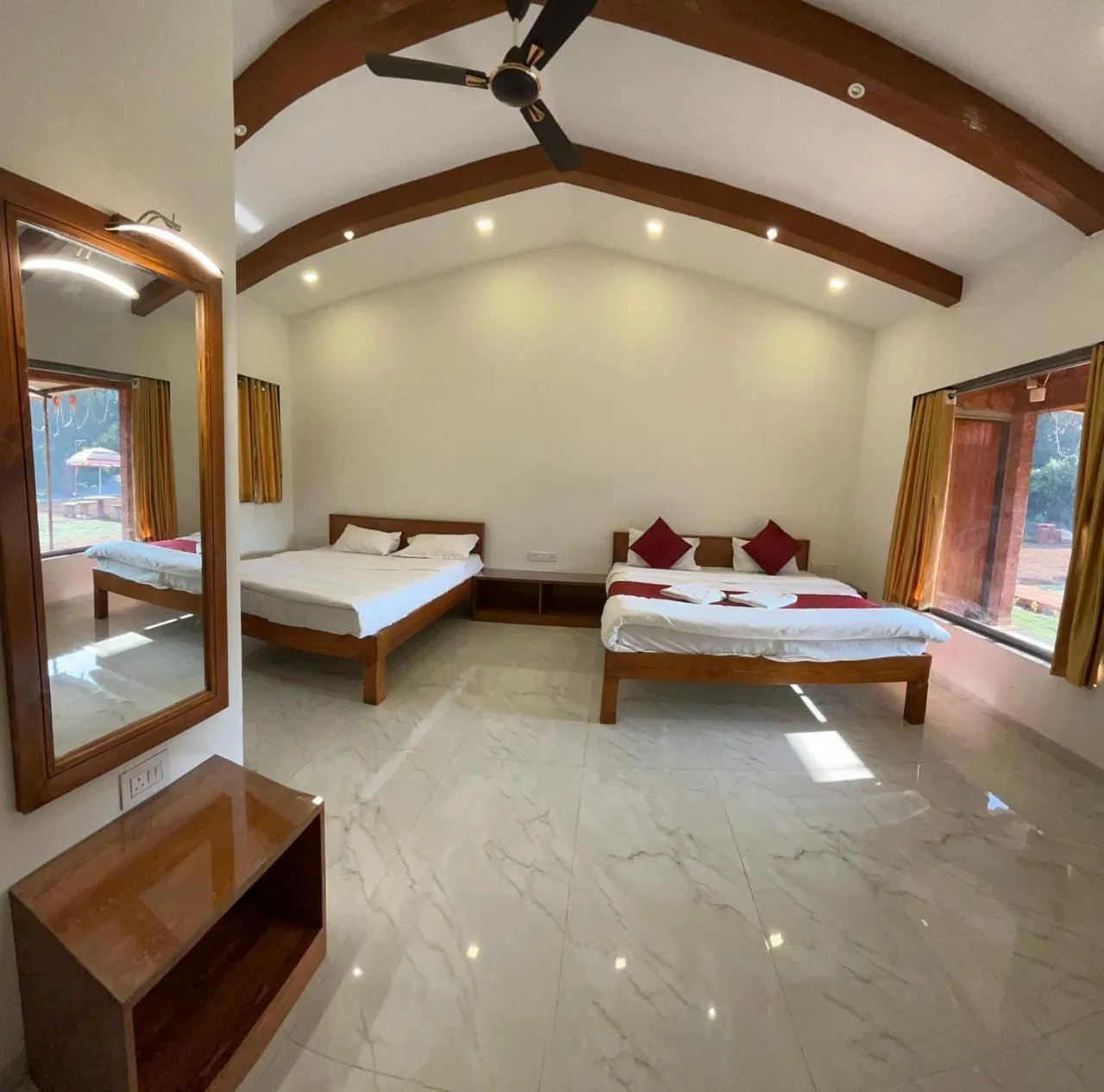 Bed in Green Heaven River Side Resort and Villa