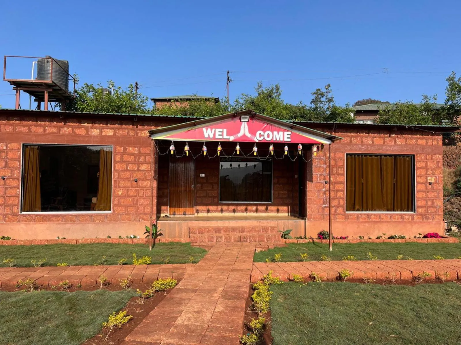 Property building in Green Heaven River Side Resort and Villa