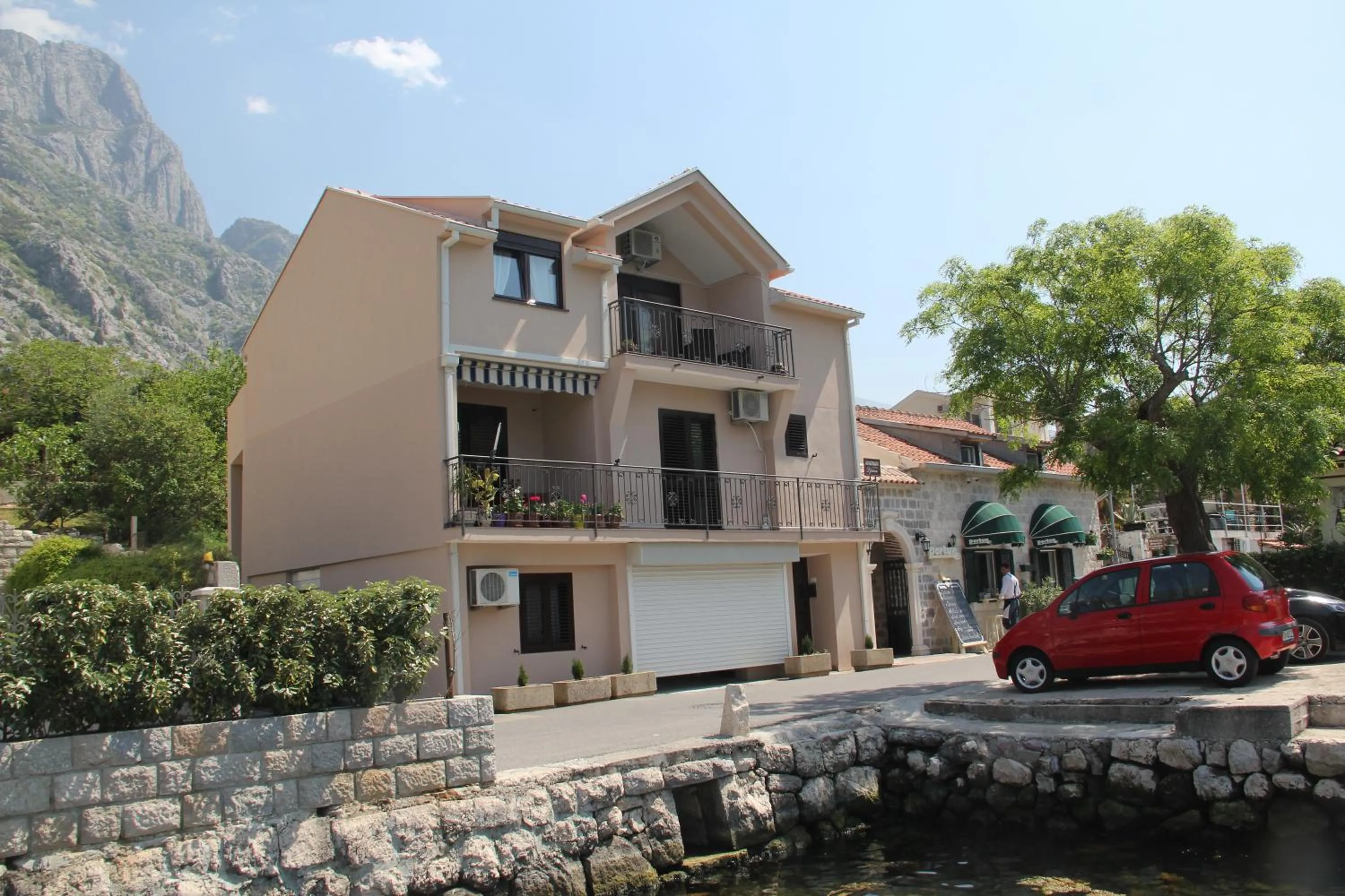 Property building in Apartments Dijana