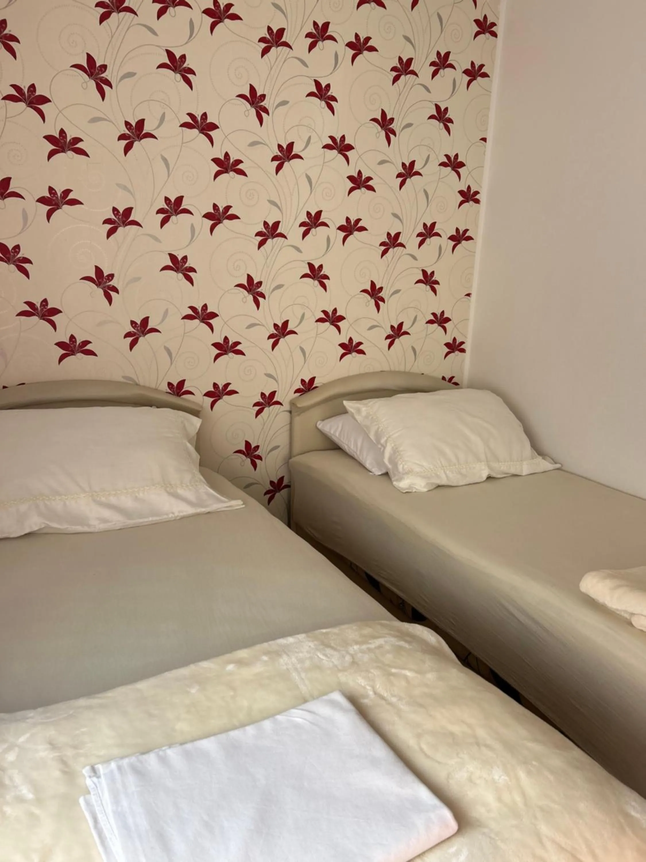 Bedroom, Bed in Apartments Dijana