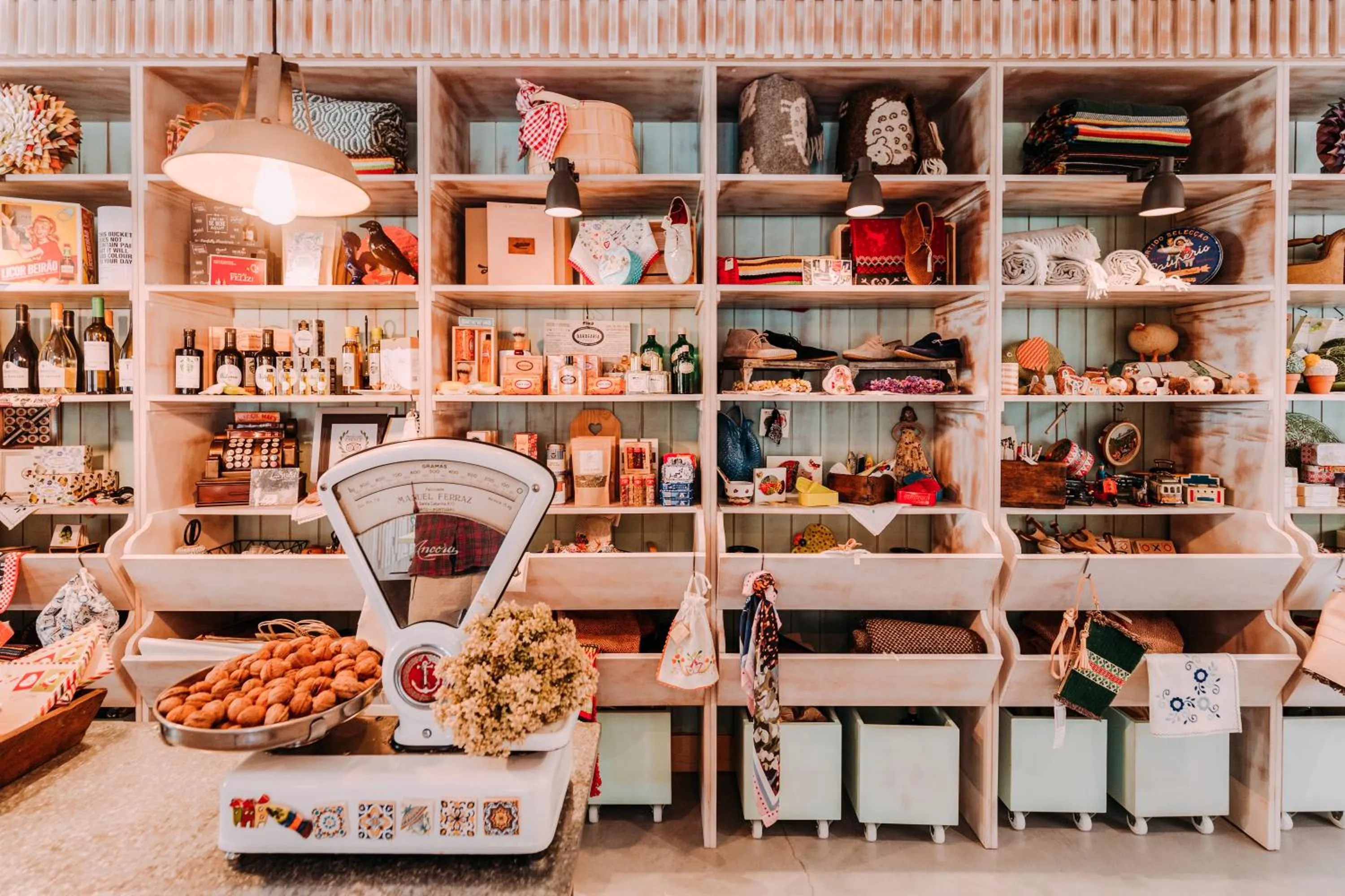 Supermarket/grocery shop in Luz Charming Houses
