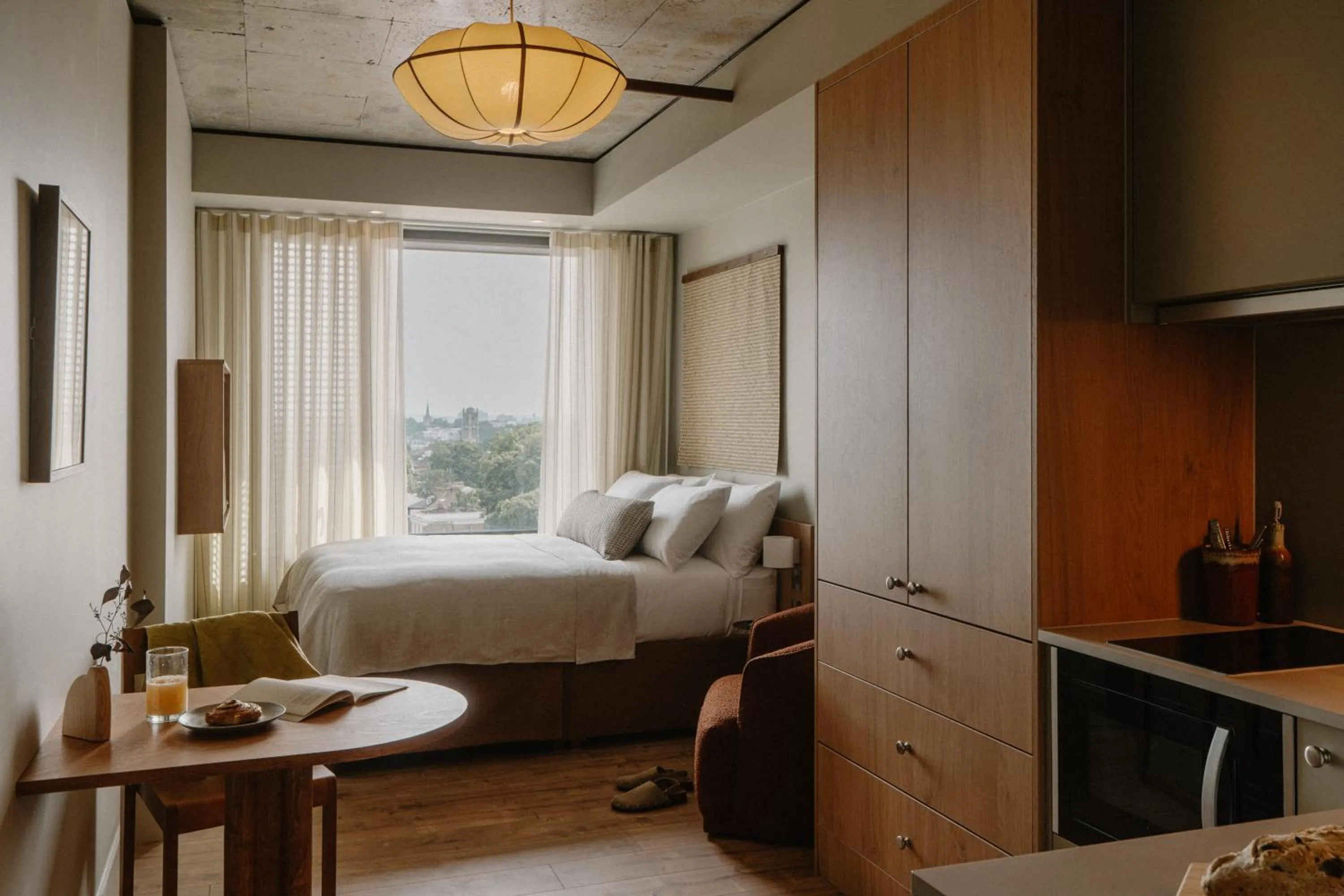 Bed in Mason & Fifth, Westbourne Park