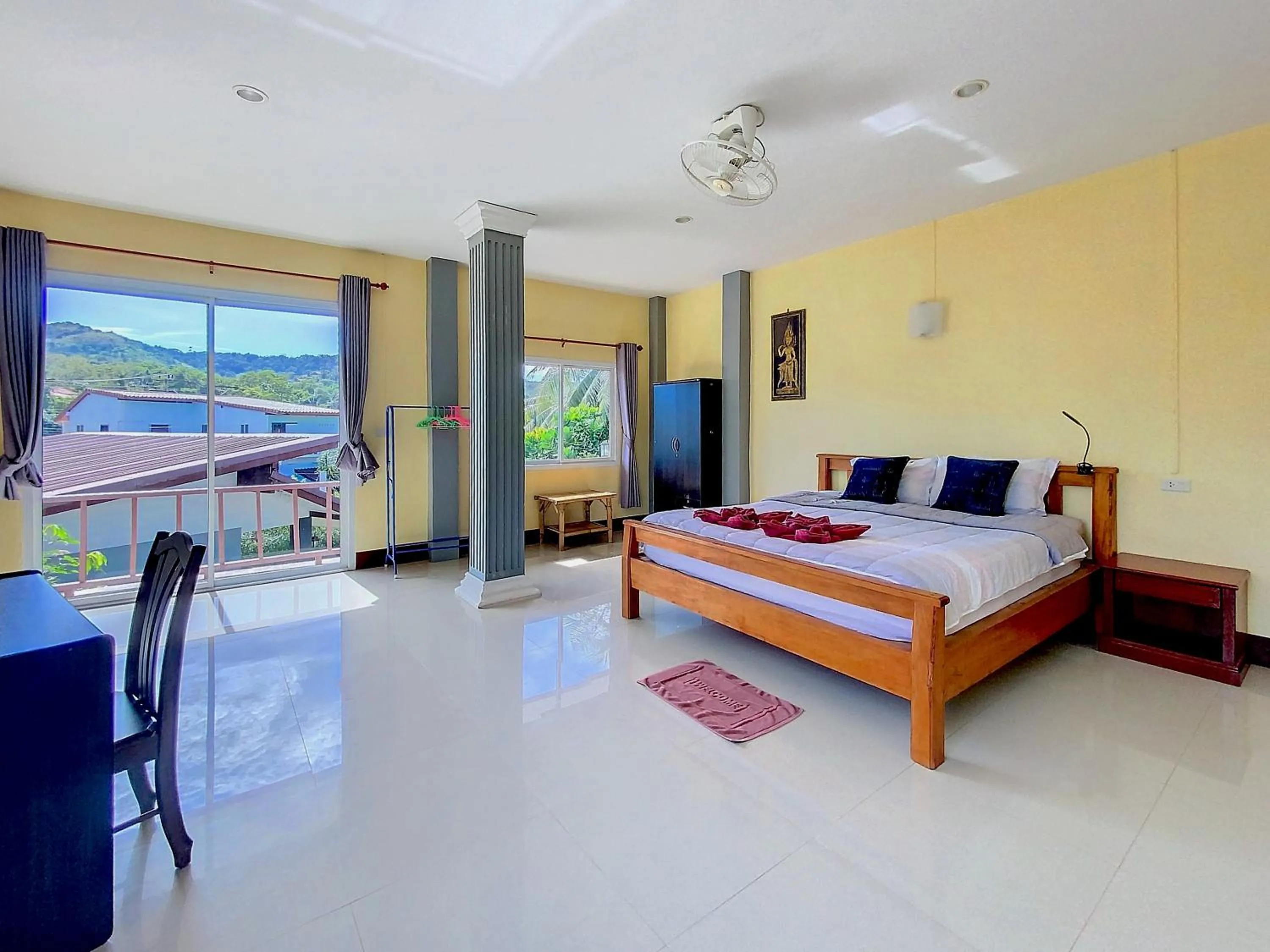 Bedroom, Bed in Sunanta Bungalow