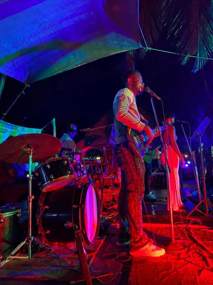 Evening entertainment in The New Big Tree Beach Resort