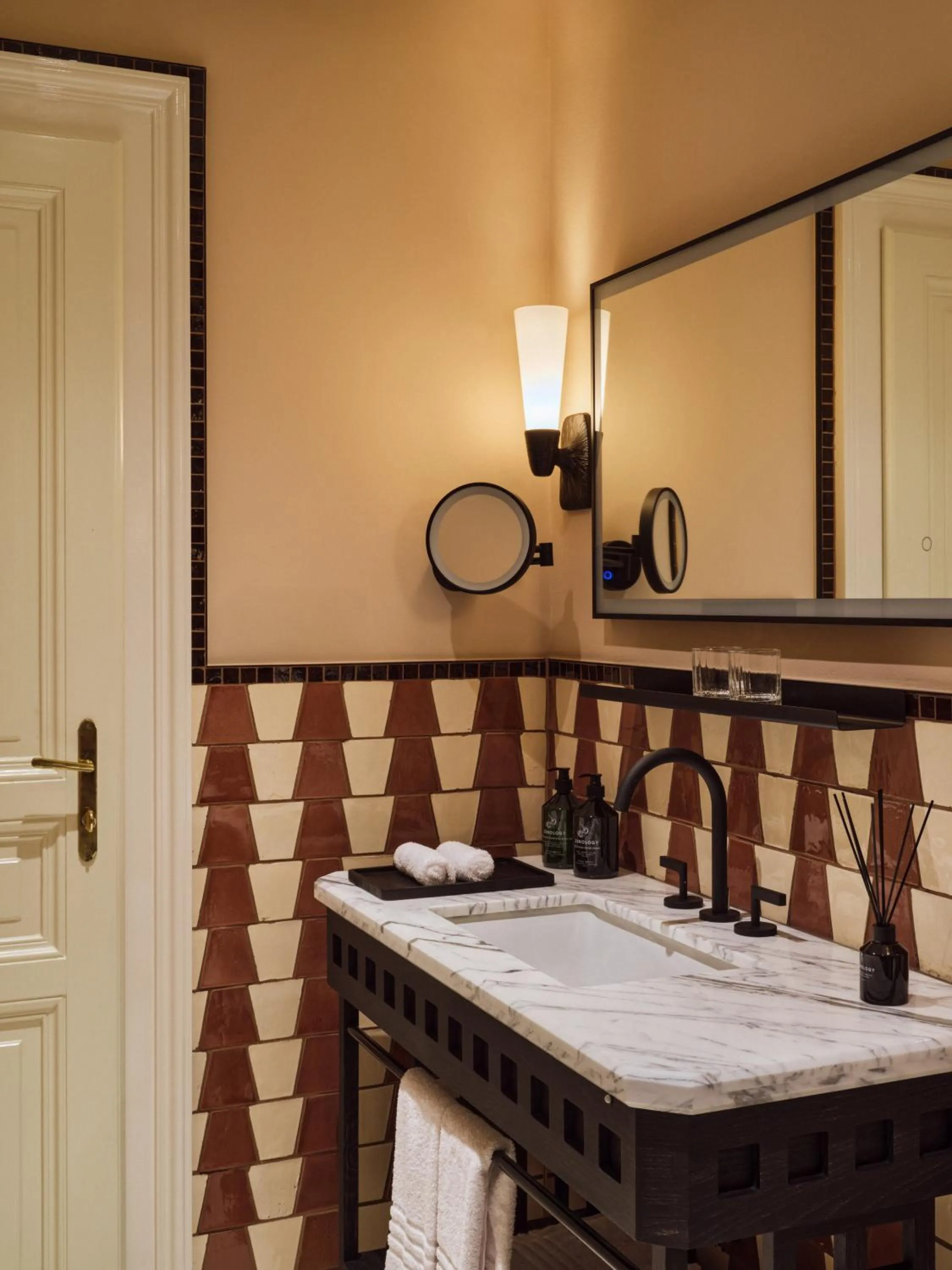 Bathroom in Sir Prague, part of Sircle Collection