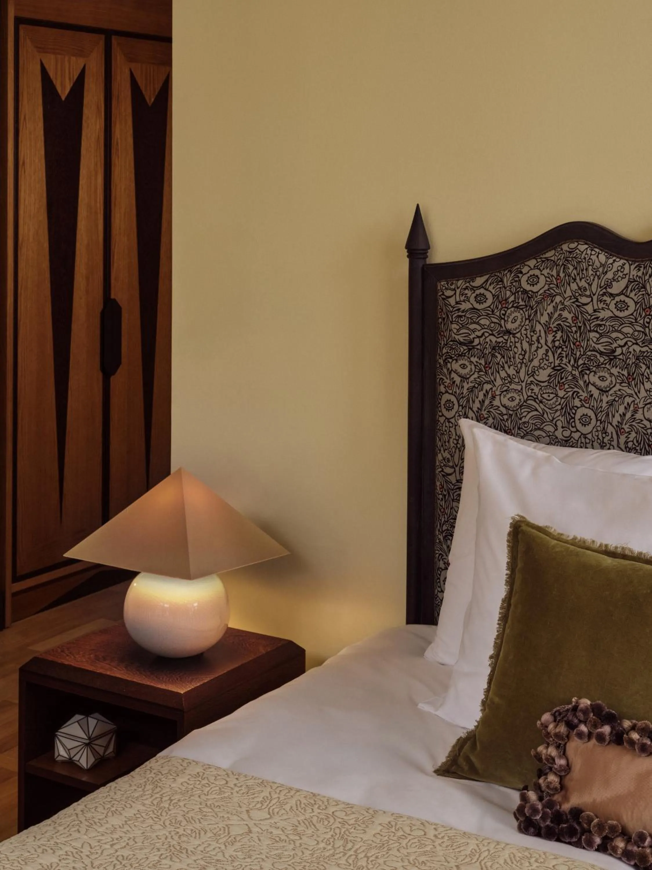 Bed in Sir Prague, part of Sircle Collection