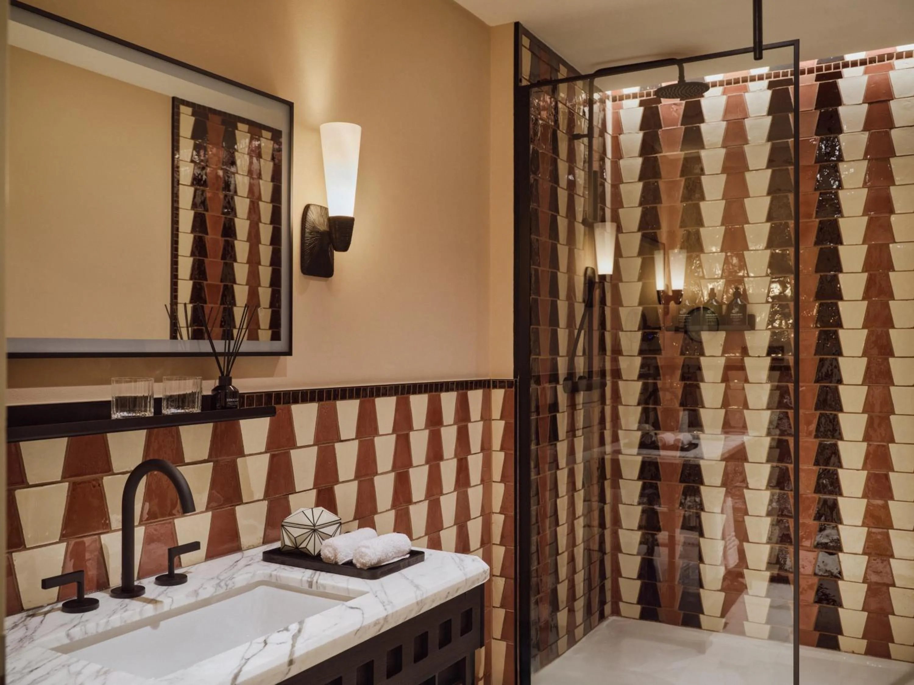 Shower in Sir Prague, part of Sircle Collection