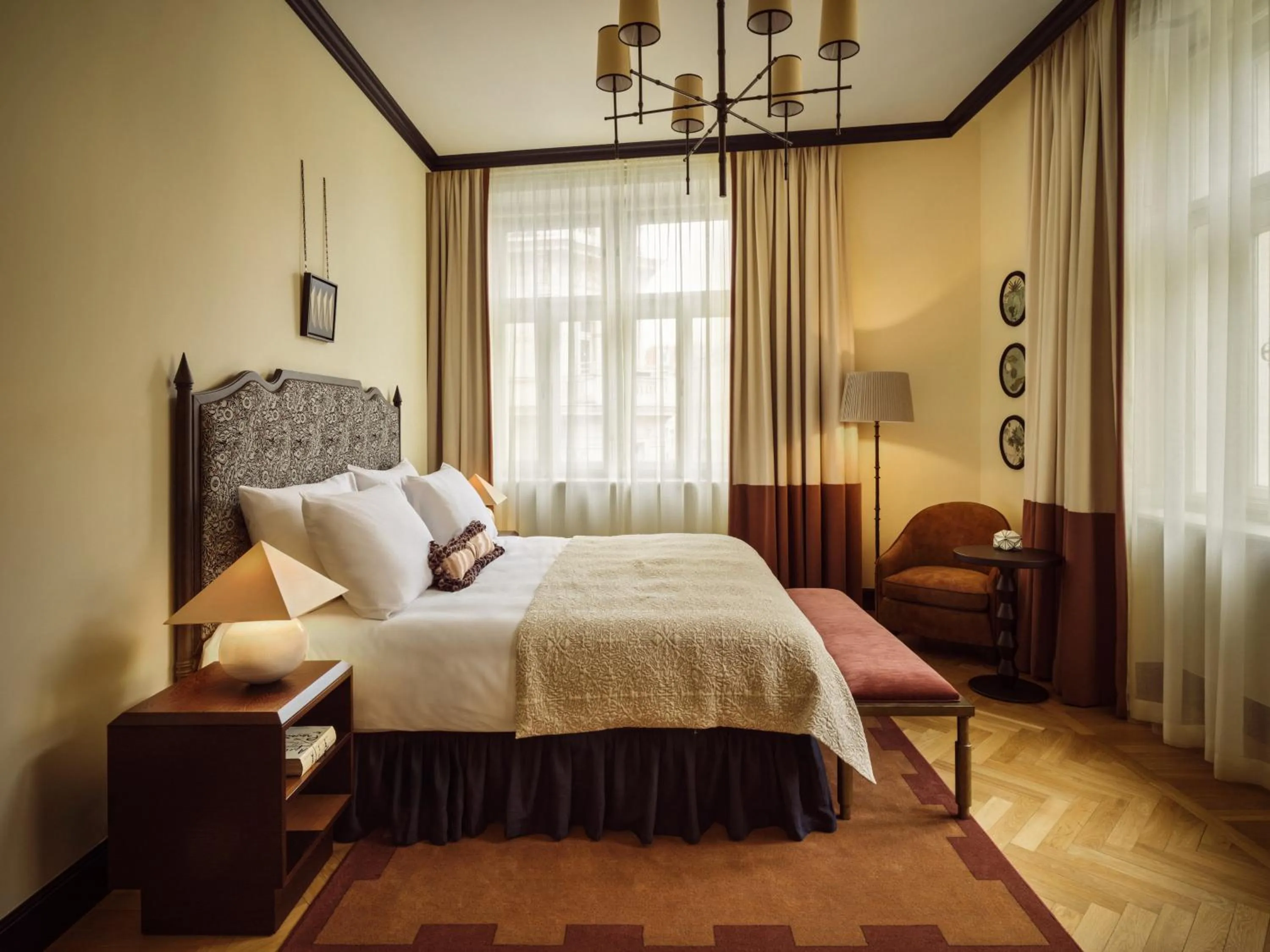 Bedroom, Bed in Sir Prague, part of Sircle Collection