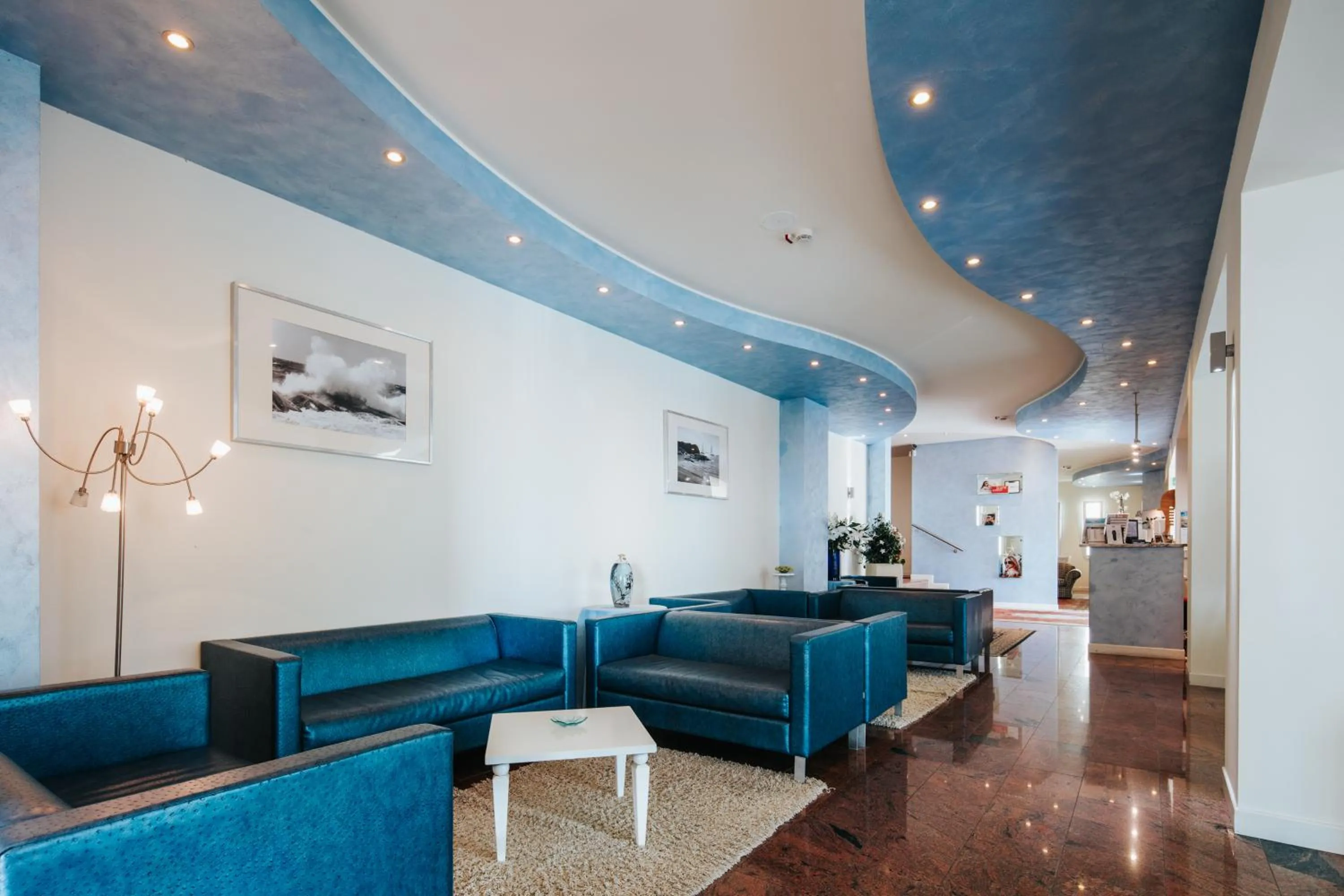 Lounge or bar in Hotel La Bussola