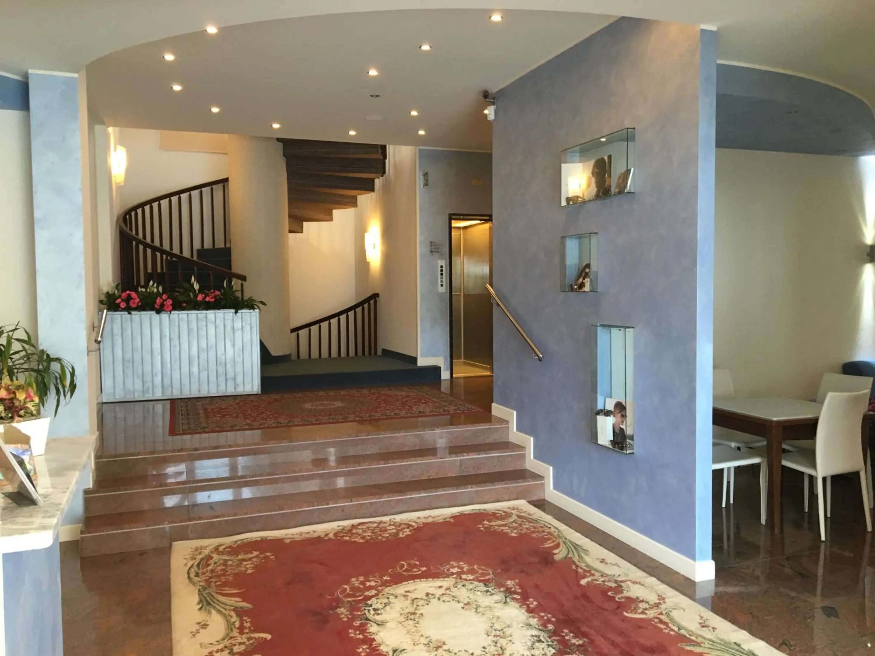 Lobby or reception in Hotel La Bussola