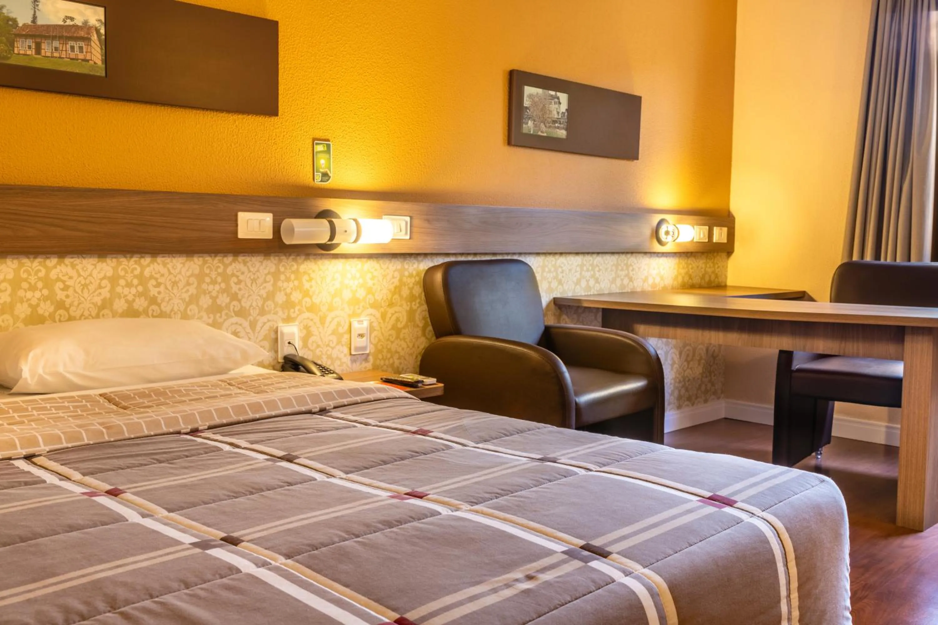 Bedroom, Bed in Hotel 10 Blumenau