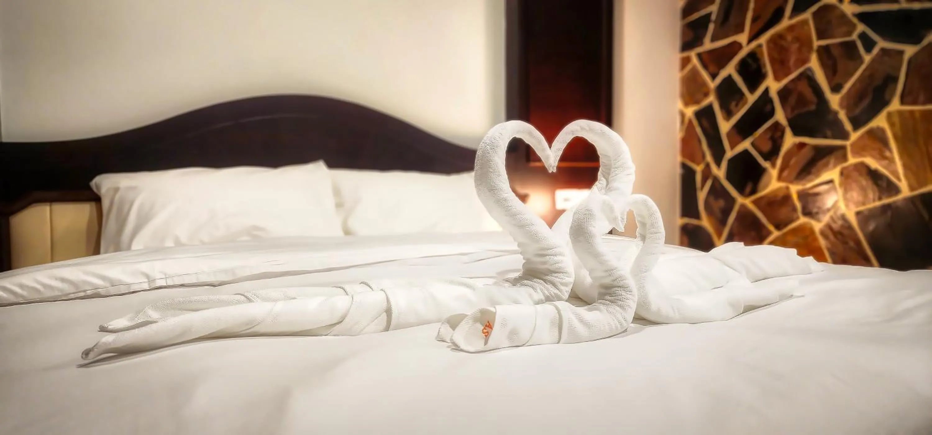 Arya Suites Patong Beach