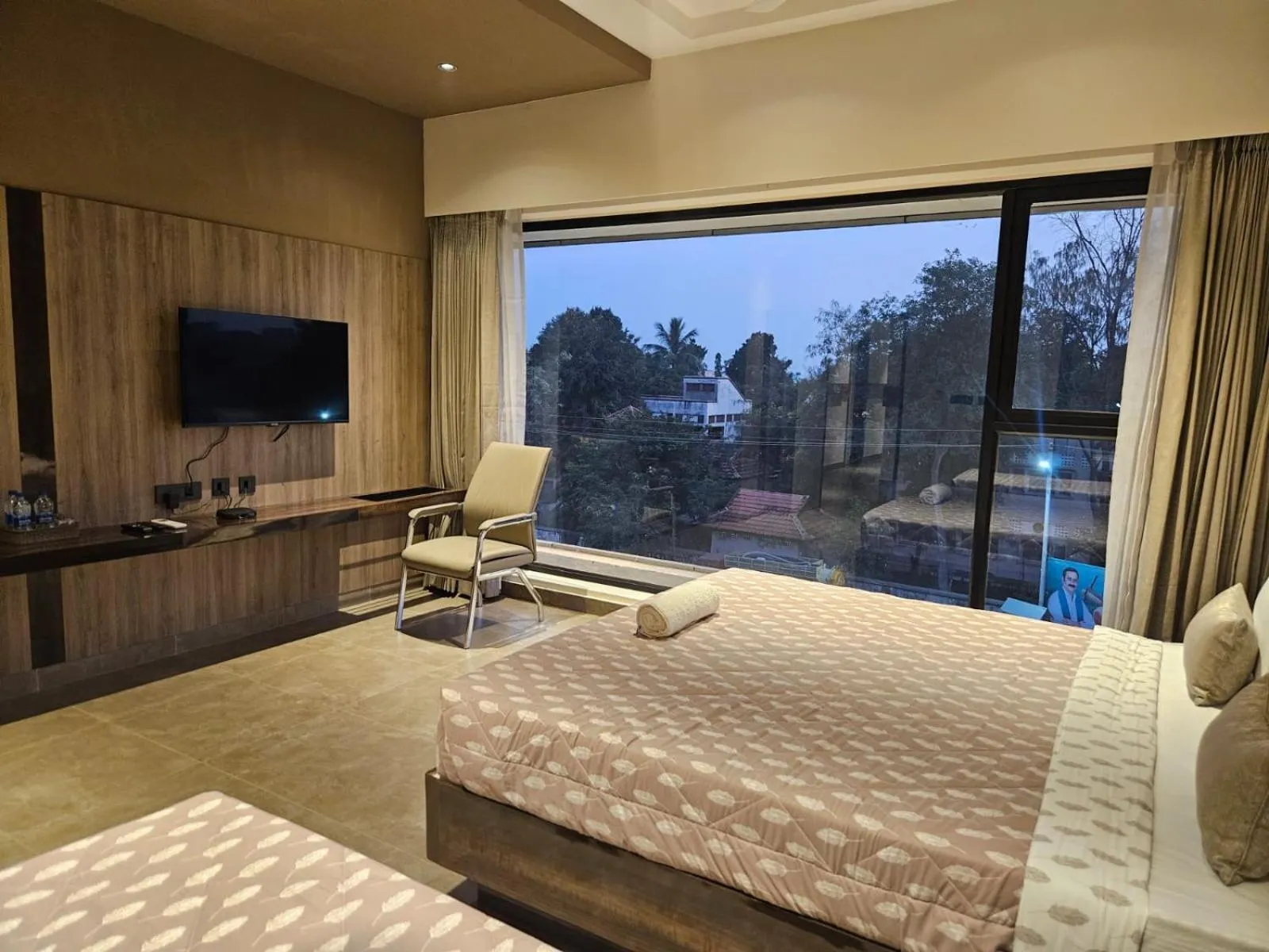 Bed in MAS Residency