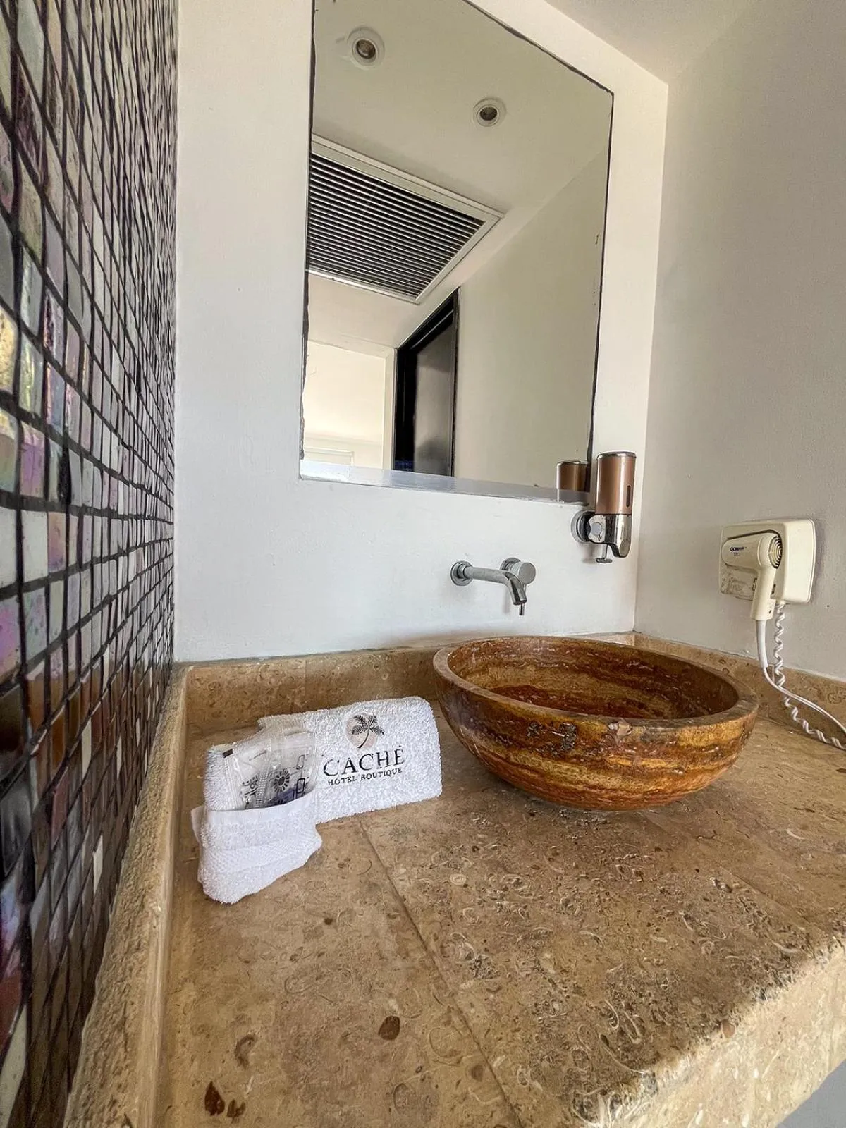 Bathroom in Cache Hotel Boutique - Adults Only