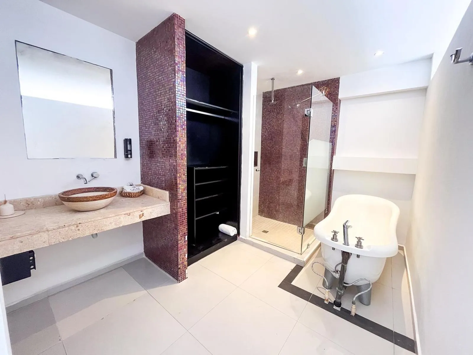 Bathroom in Cache Hotel Boutique - Adults Only