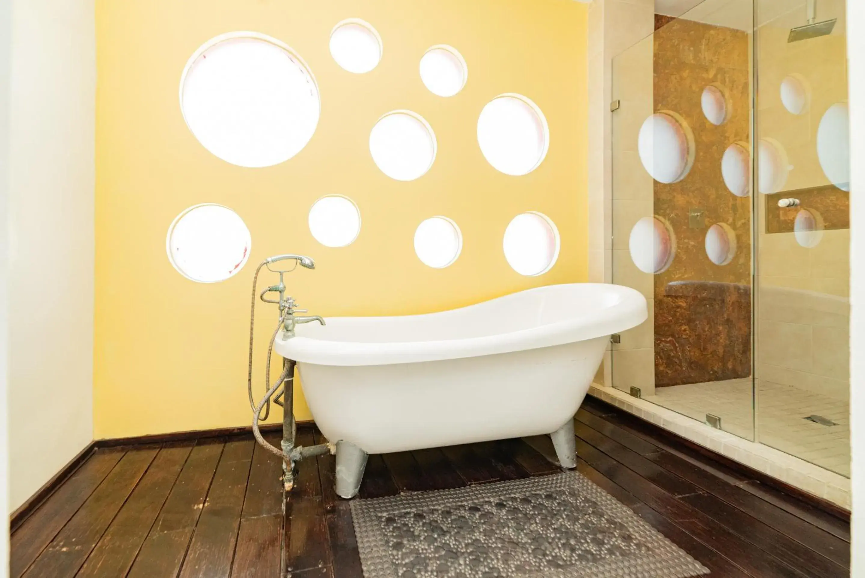 Bathroom in Cache Hotel Boutique - Adults Only Bathroom in Cache Hotel Boutique - Adults Only