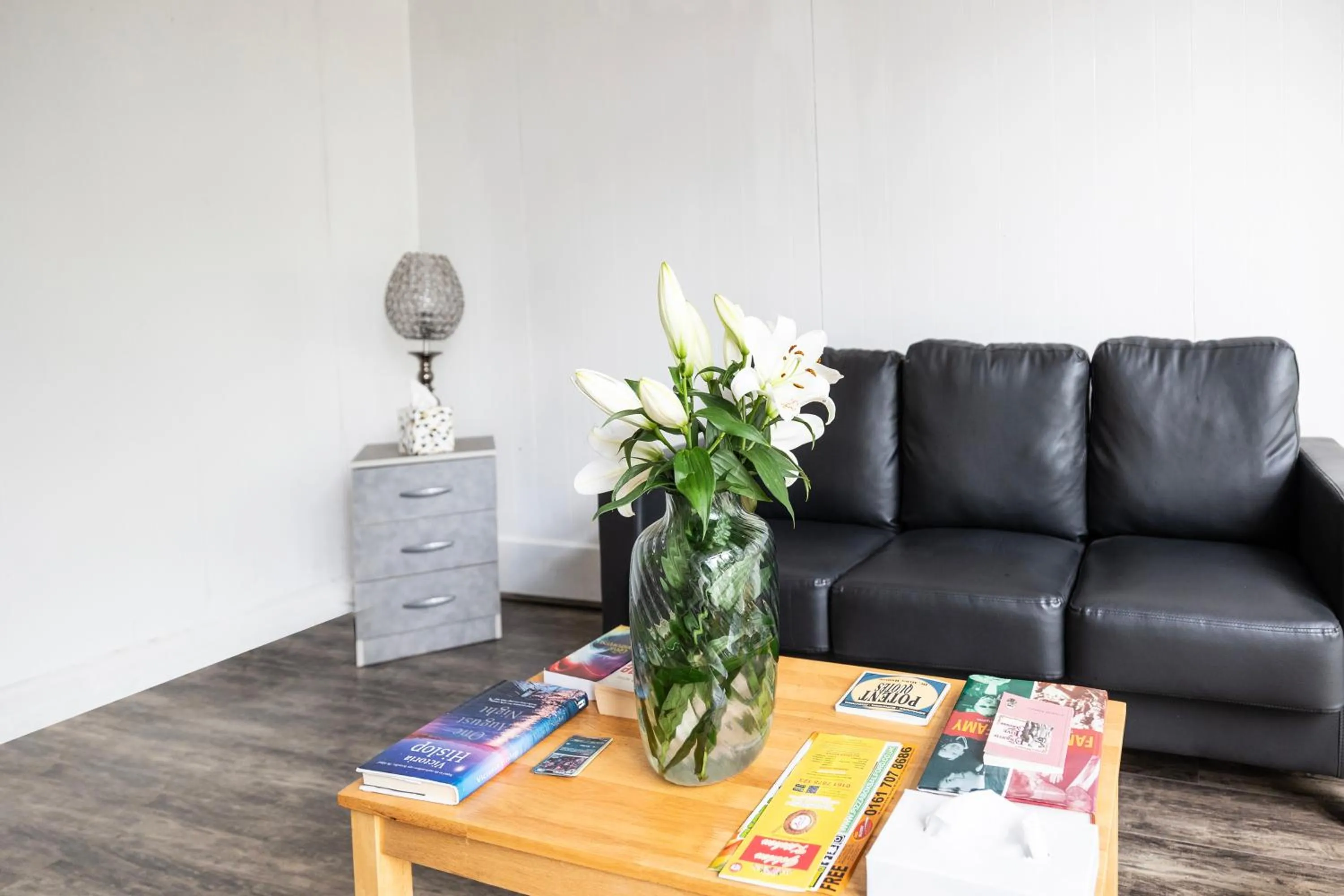 Lobby or reception in OYO A Better Night Hotel - Manchester Salford