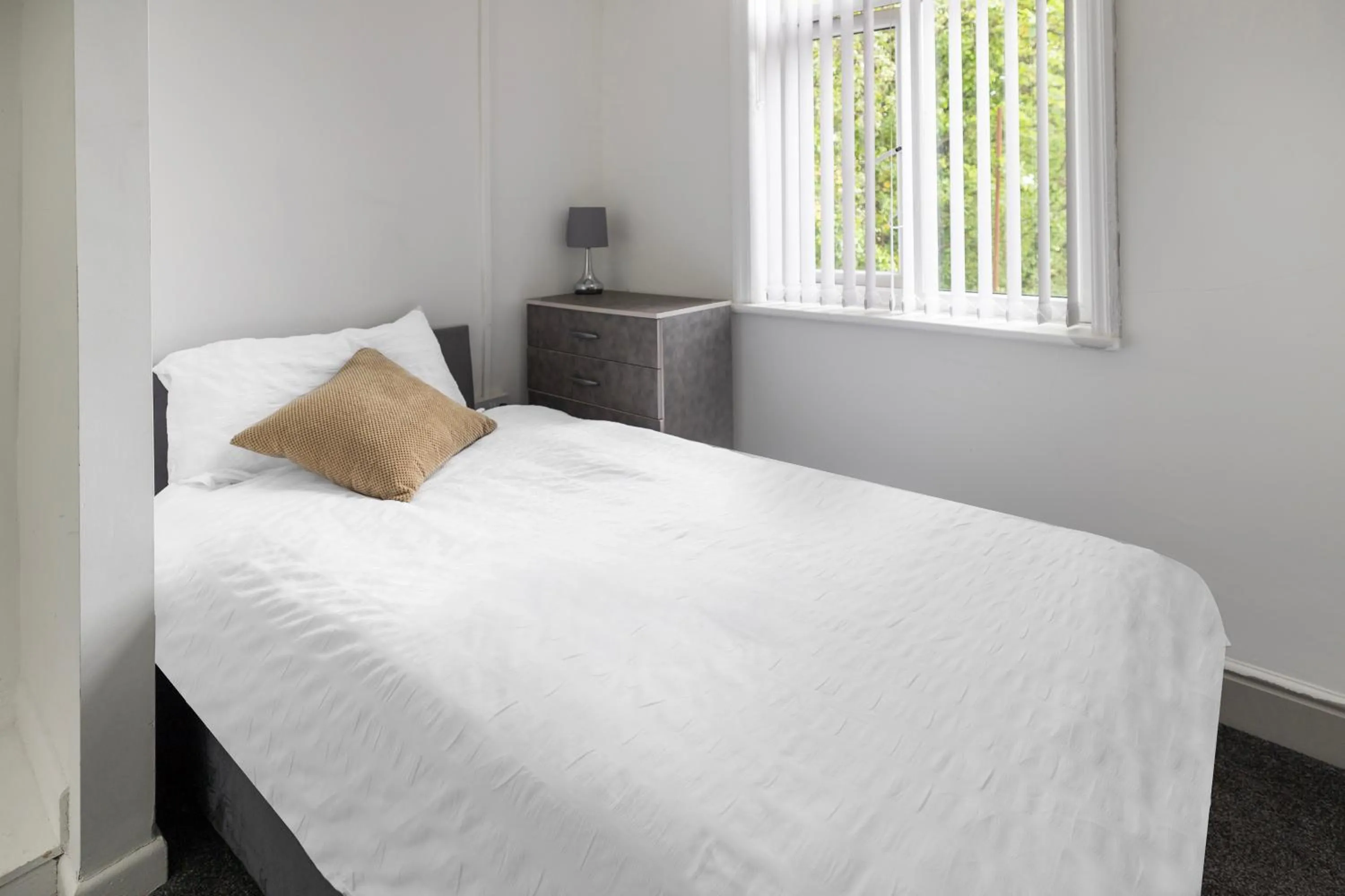 Bedroom, Bed in OYO A Better Night Hotel - Manchester Salford