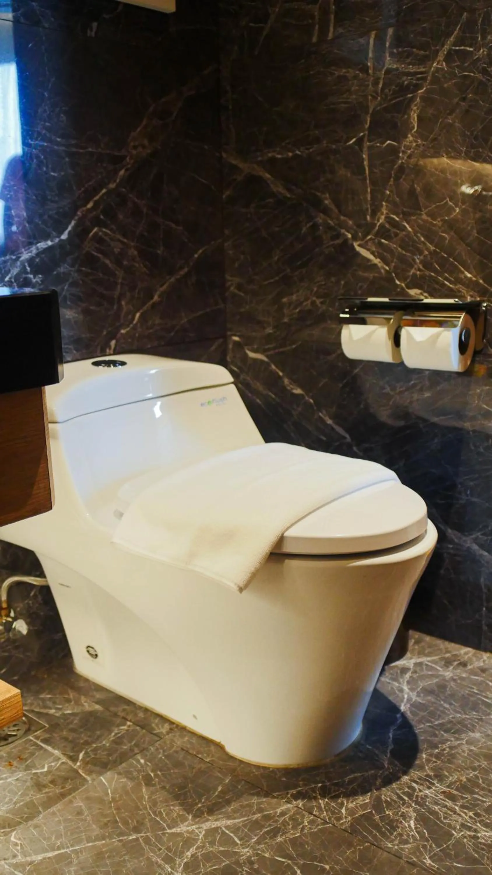 Toilet in Imperial KLCC Residence - KL HOME