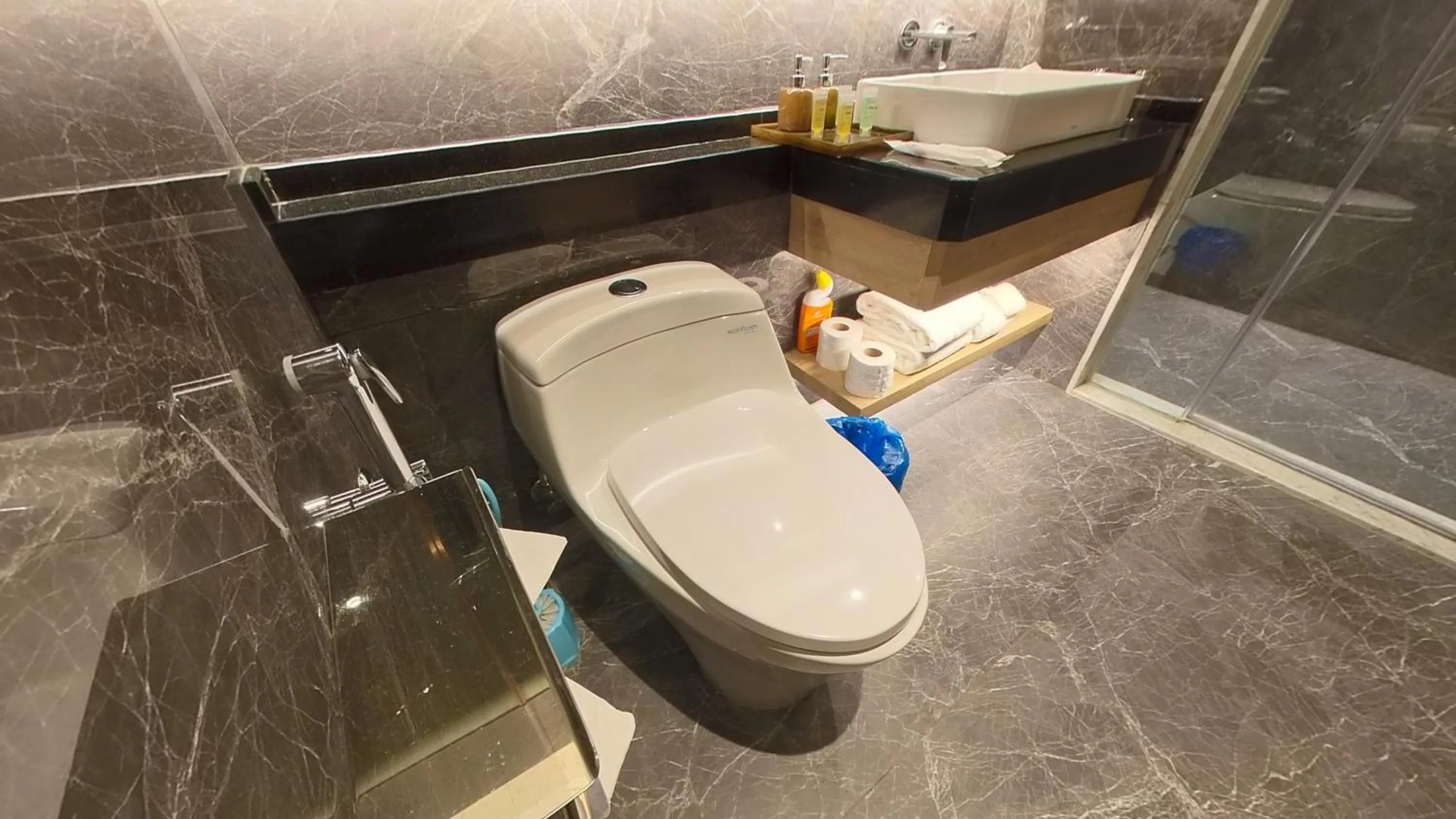 Shower in Imperial KLCC Residence - KL HOME