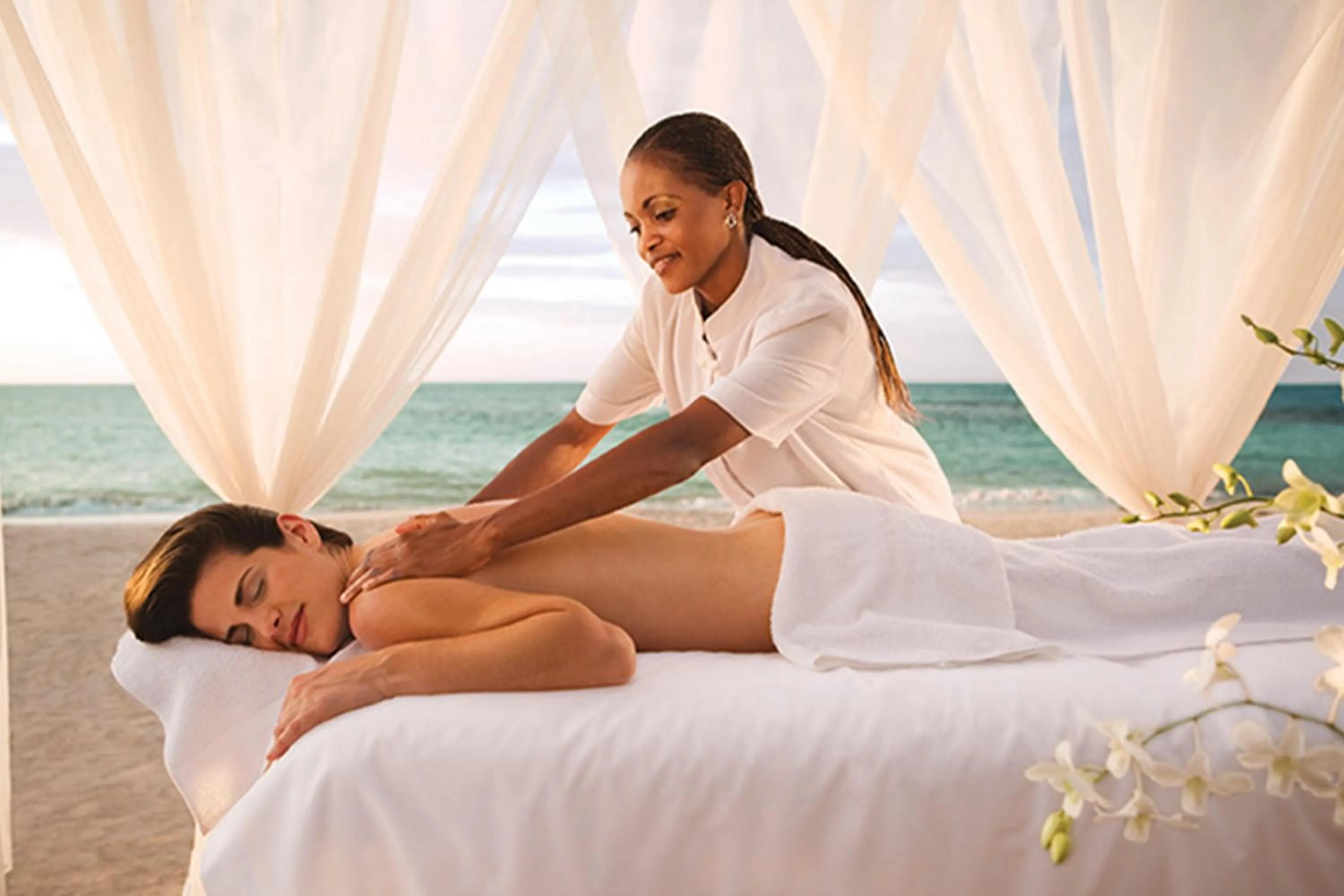 People in Rooms On The Beach Negril