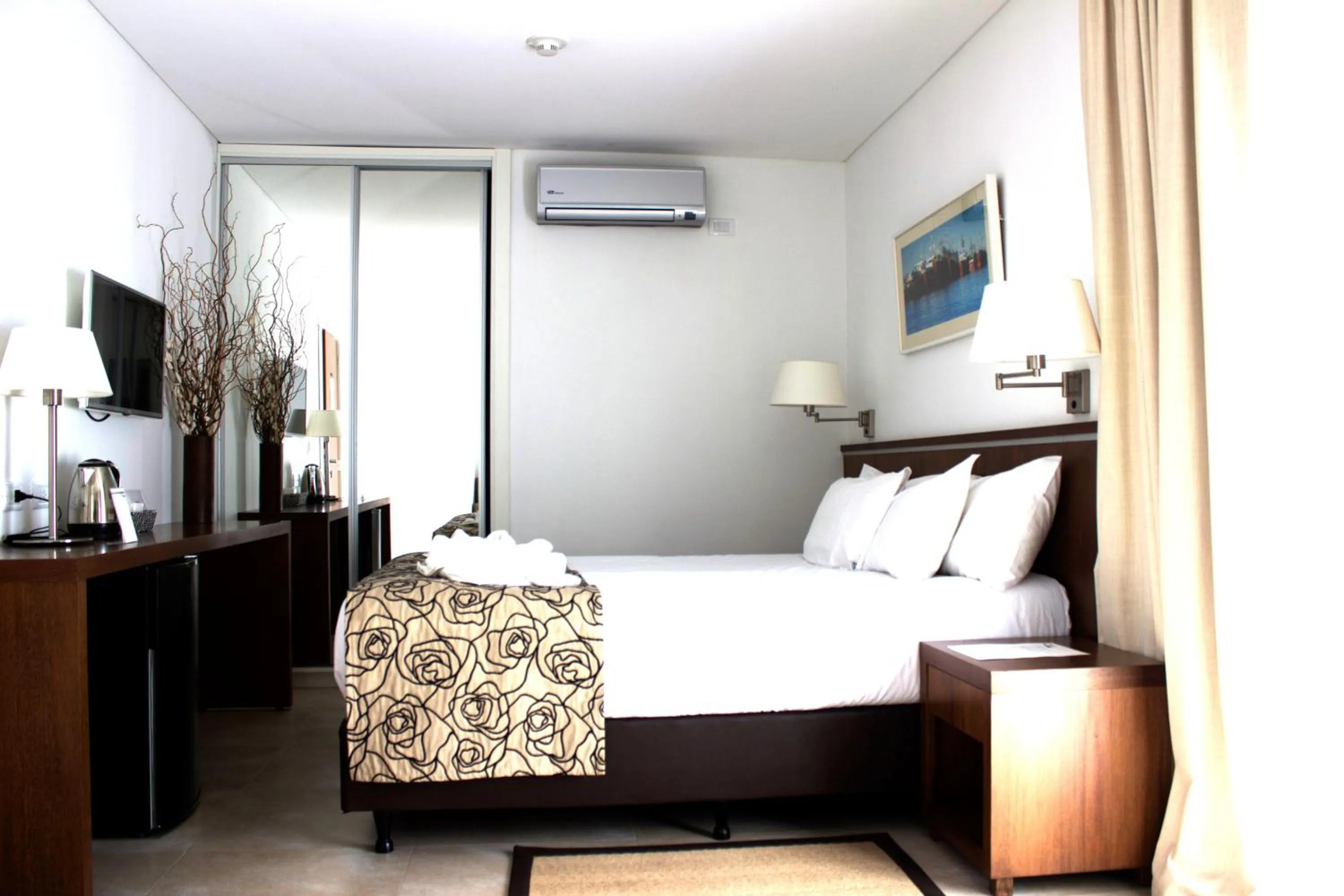 Photo of the whole room, Bed in Ribera Sur Hotel Mar del Plata