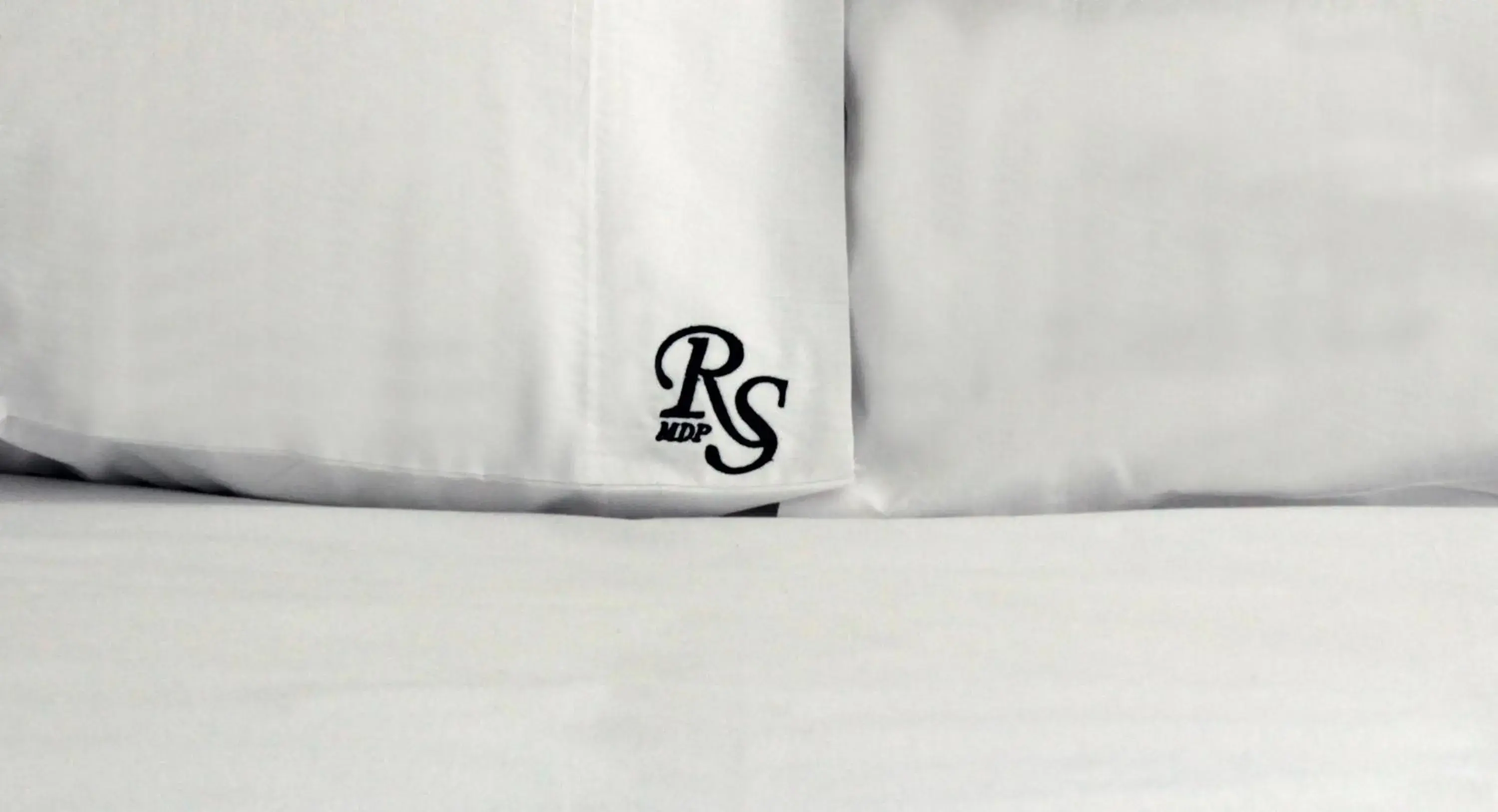 Property logo or sign, Bed in Ribera Sur Hotel Mar del Plata Property logo or sign, Bed in Ribera Sur Hotel Mar del Plata