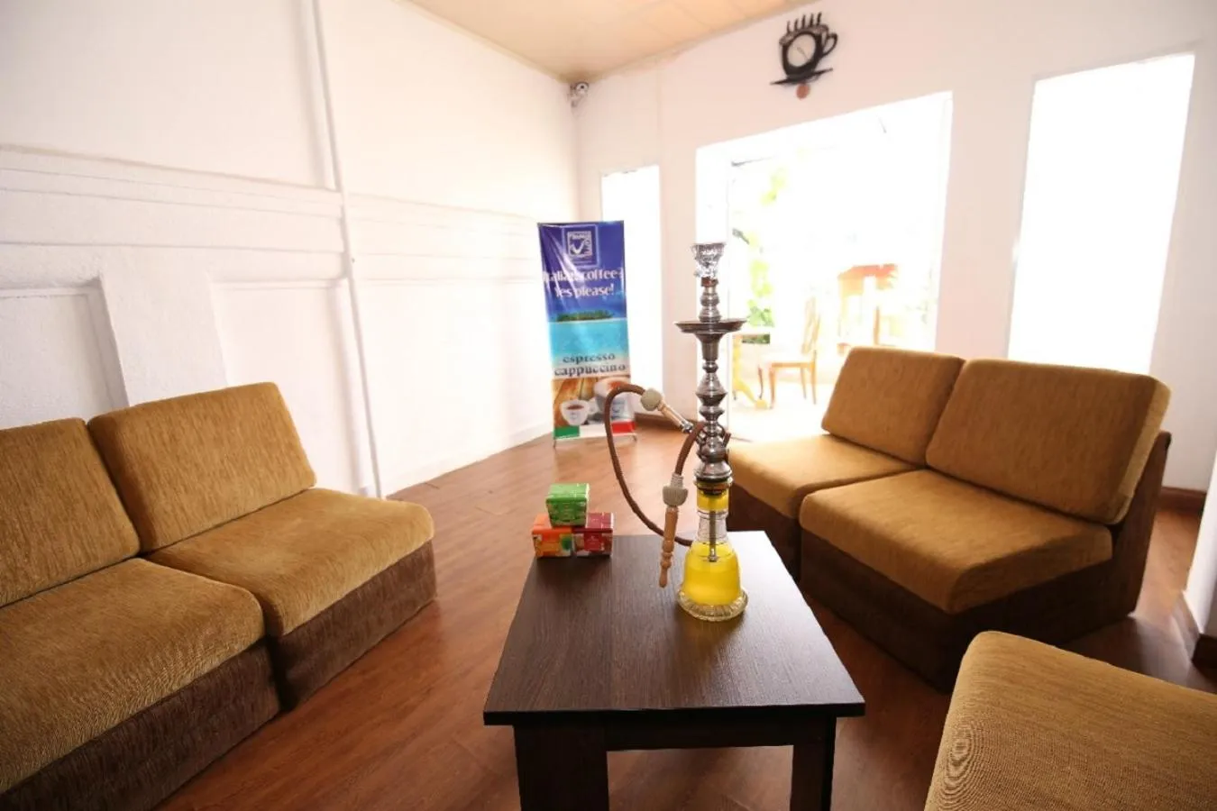 Restaurant/places to eat in Nat City Hotel