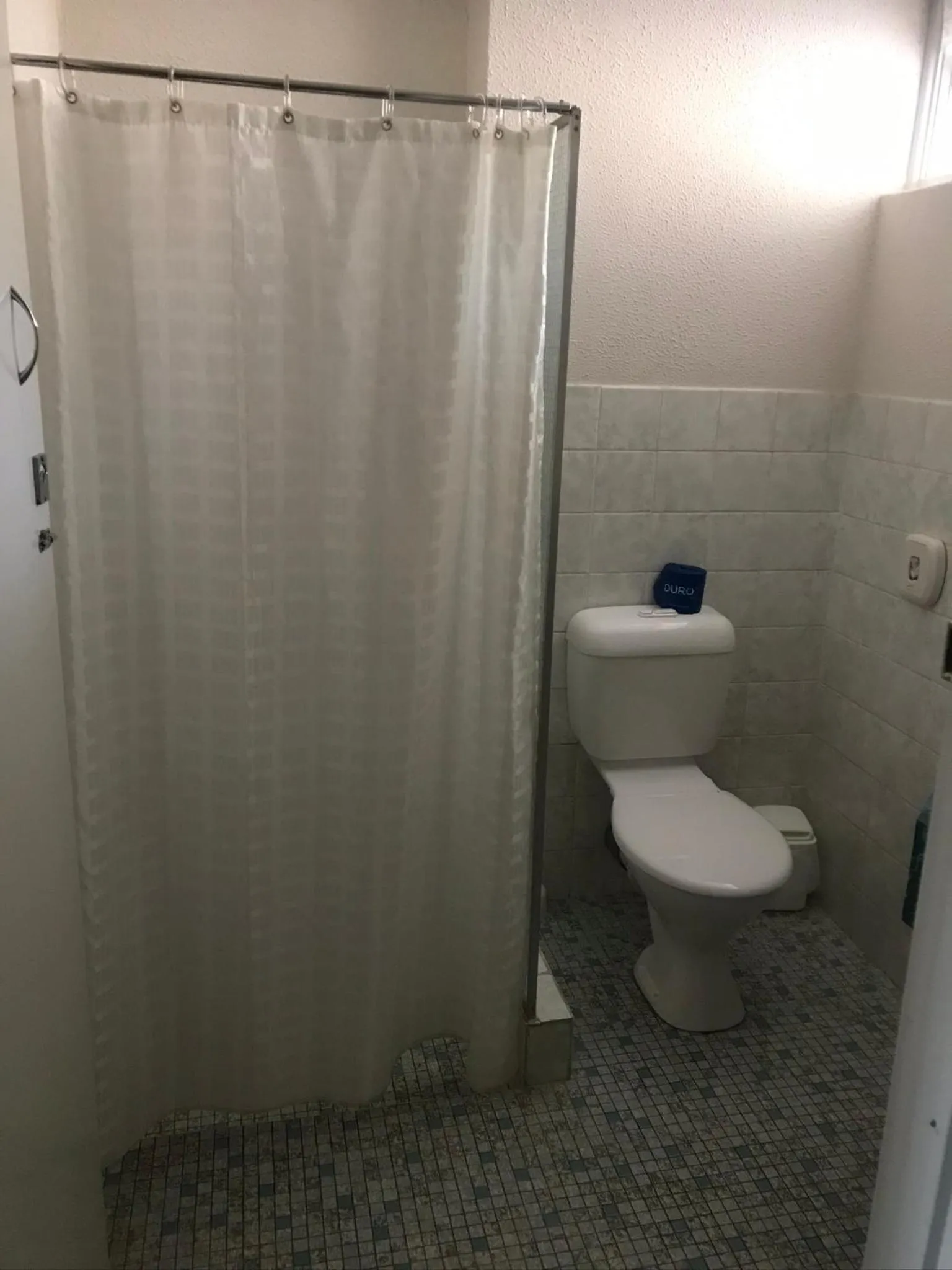 Bathroom in Warrina Inn Wodonga CBD