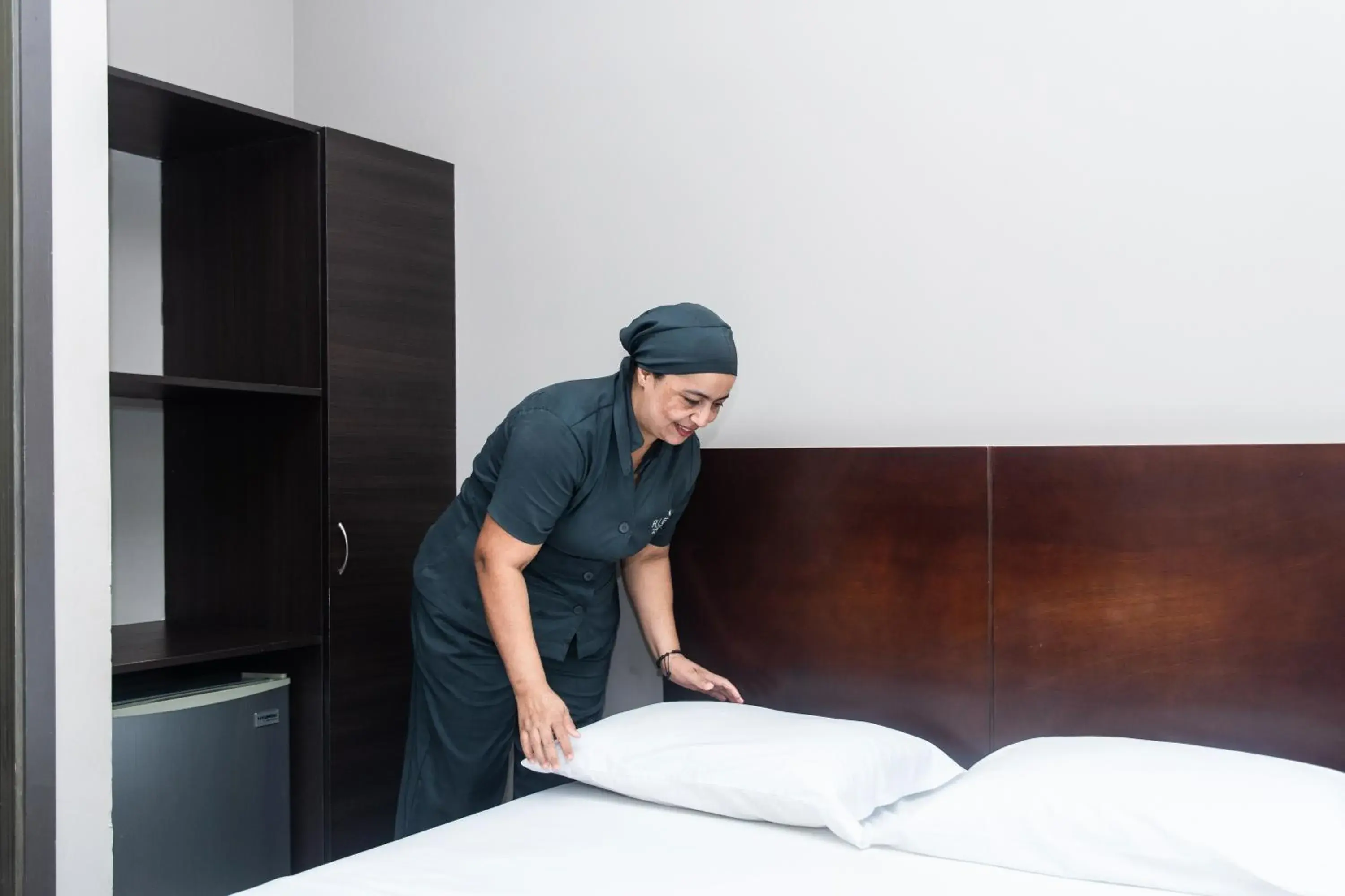 Staff, Bed in Ribai Hotels Santa Marta Staff, Bed in Ribai Hotels Santa Marta