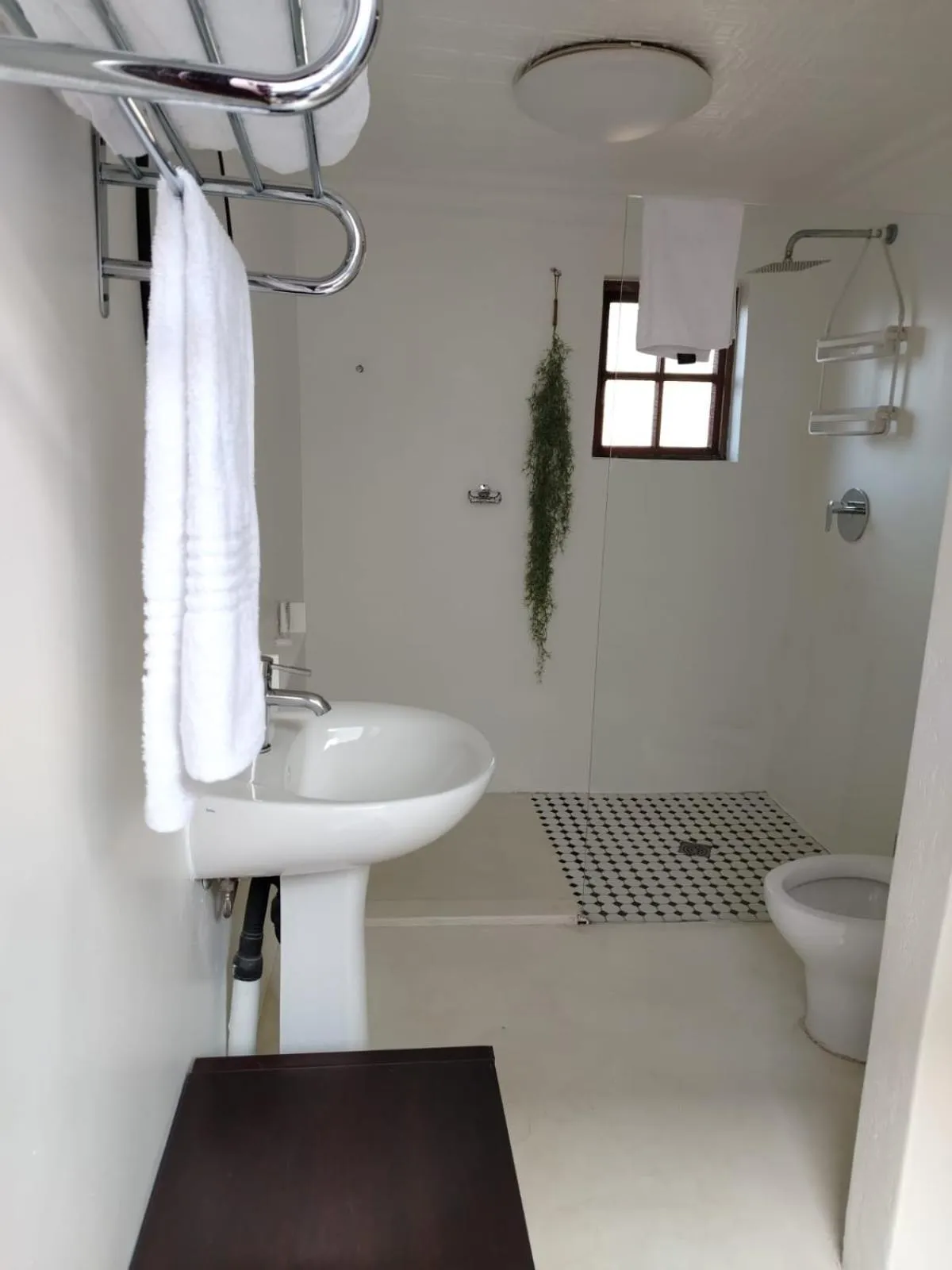 Bathroom in 84 on Fourth Guest House