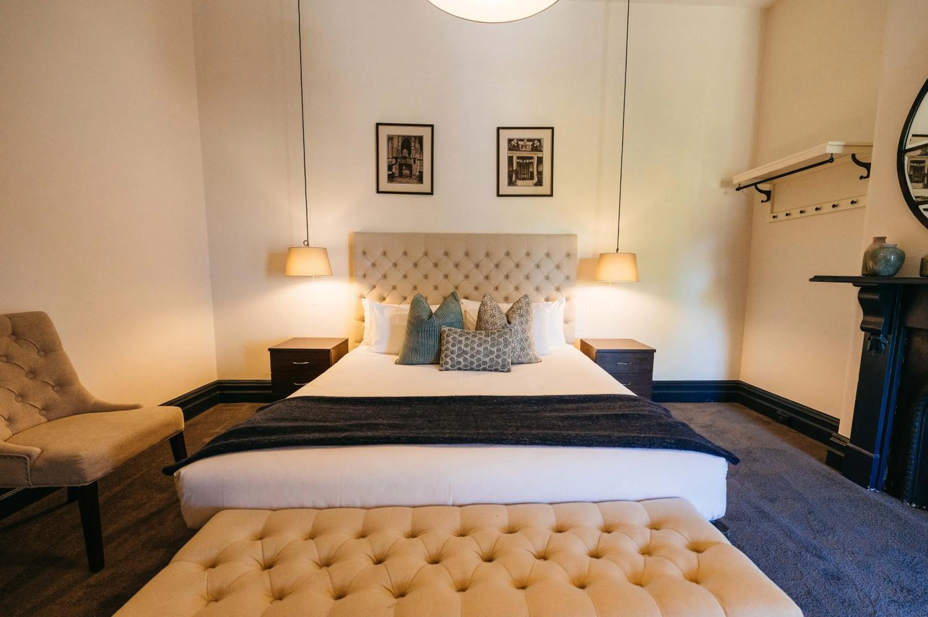 Bed in Hotel Etico at Mount Victoria Manor