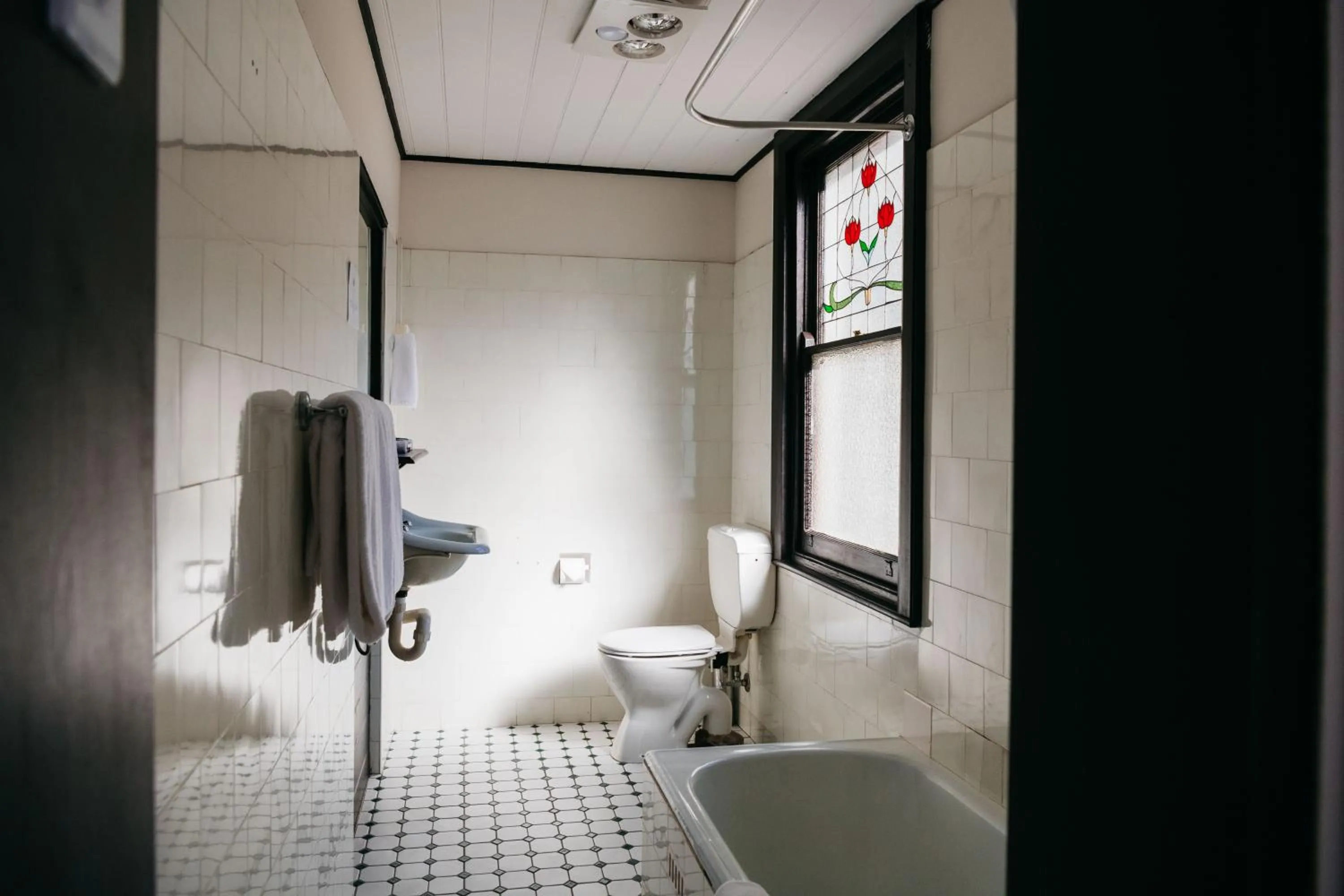 Bathroom in Hotel Etico at Mount Victoria Manor