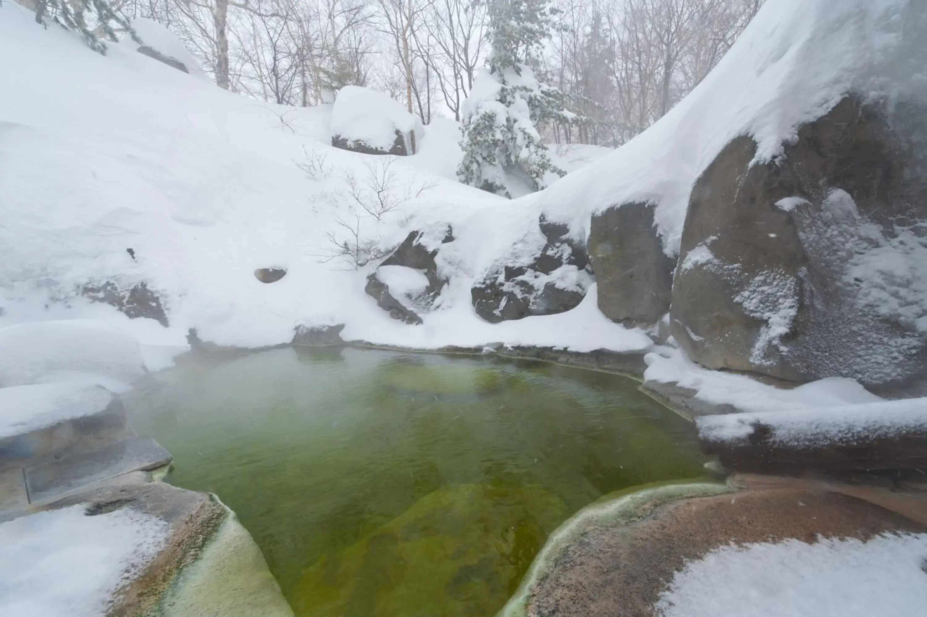 Hot Spring Bath, Winter in Kumanoyu Hotel