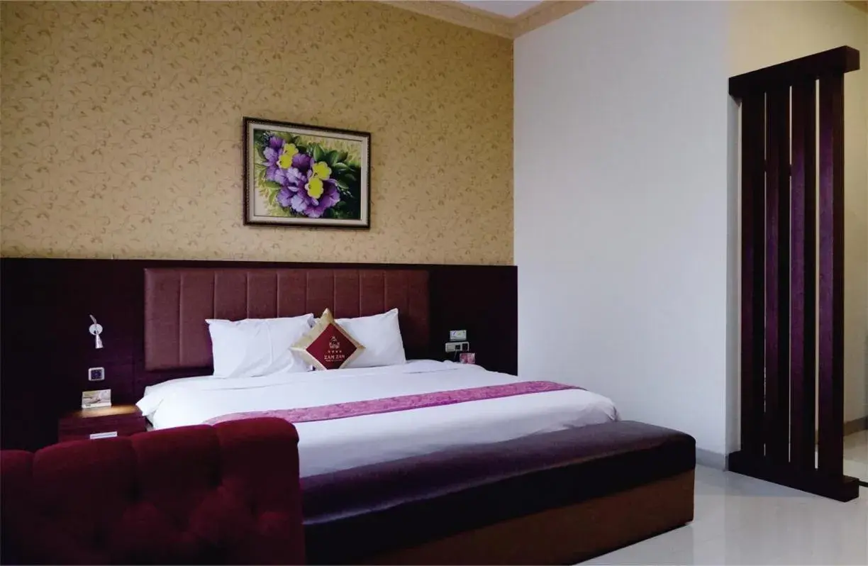 Bedroom, Bed in Zamzam Hotel and Convention Batu Powered By Archipelago Bedroom, Bed in Zamzam Hotel and Convention Batu Powered By Archipelago