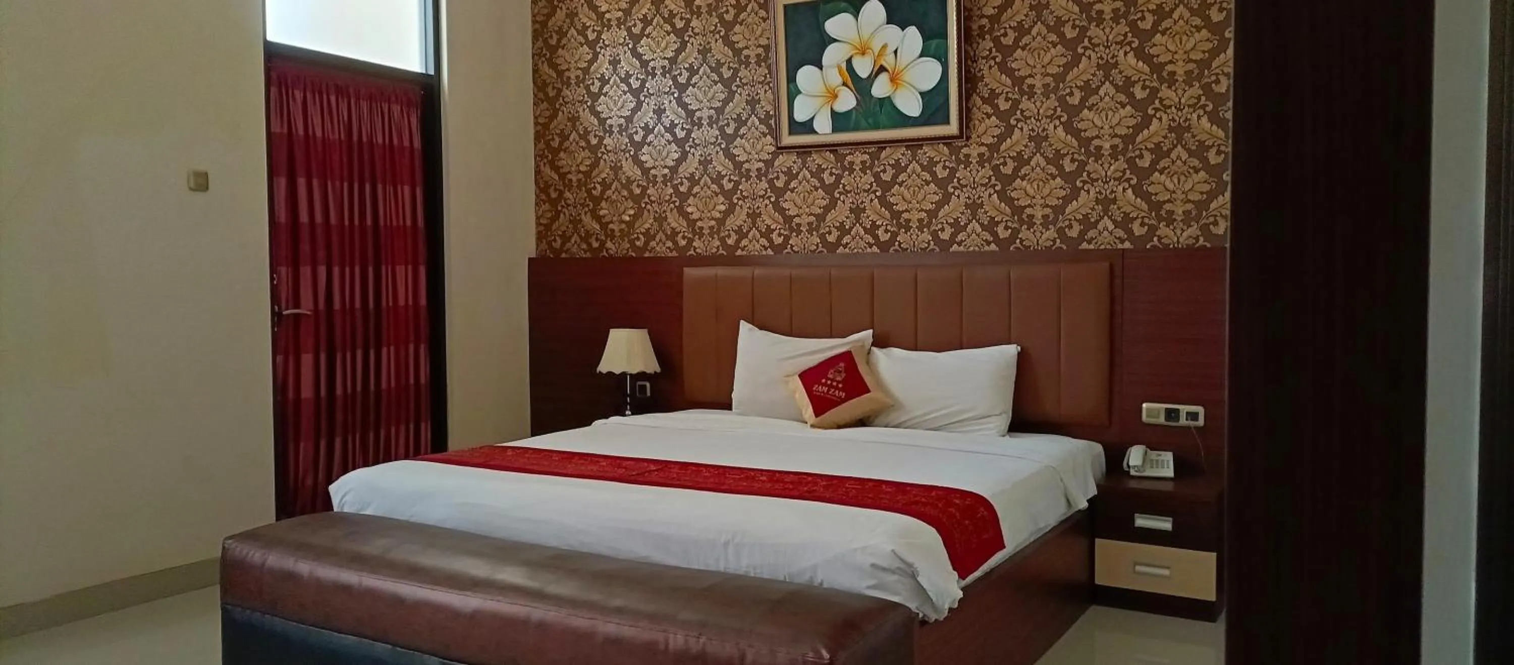 Bedroom, Bed in Zamzam Hotel and Convention Batu Powered By Archipelago