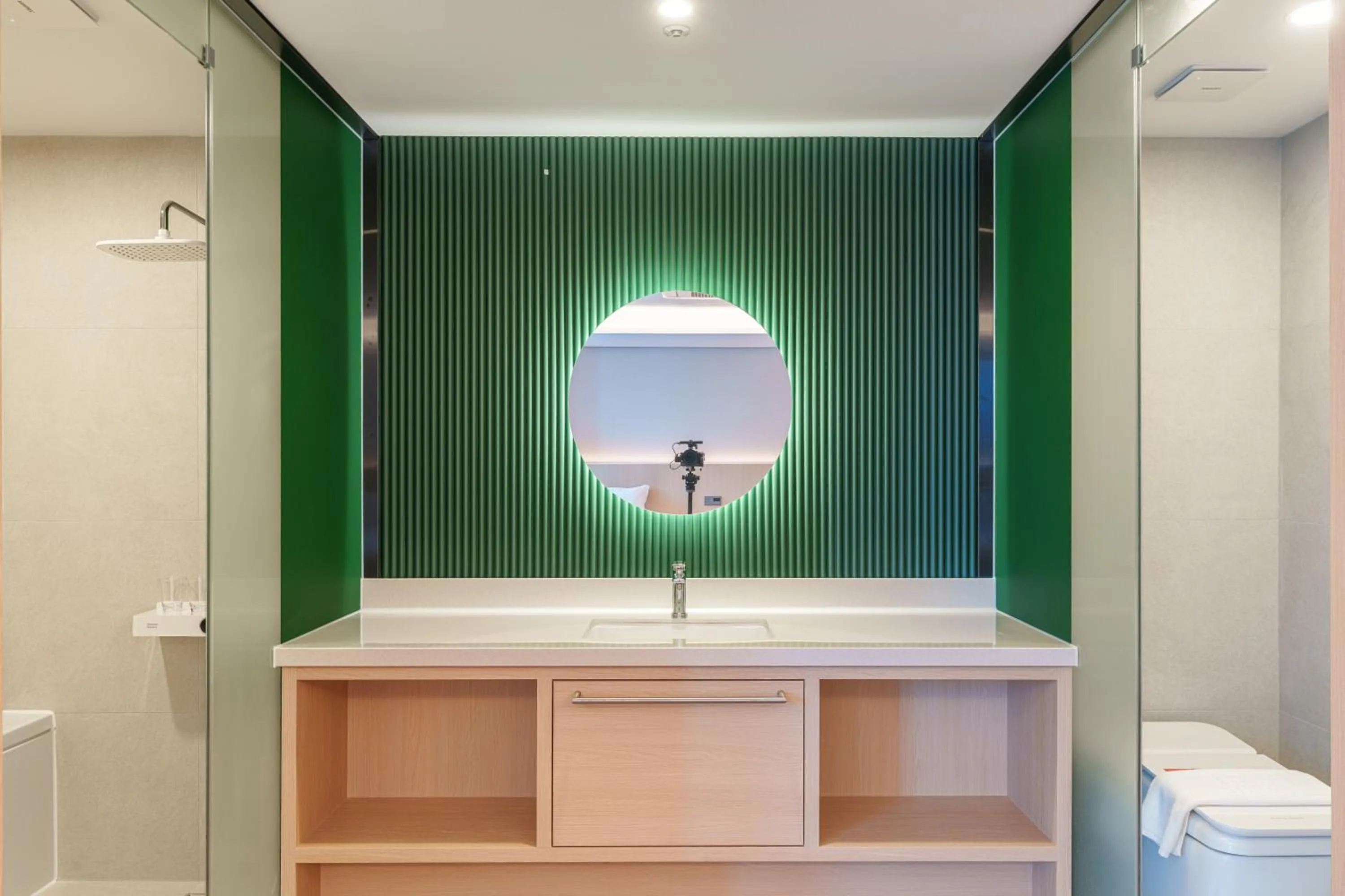 Toilet in ibis Styles Ambassador Jeonju City Centre