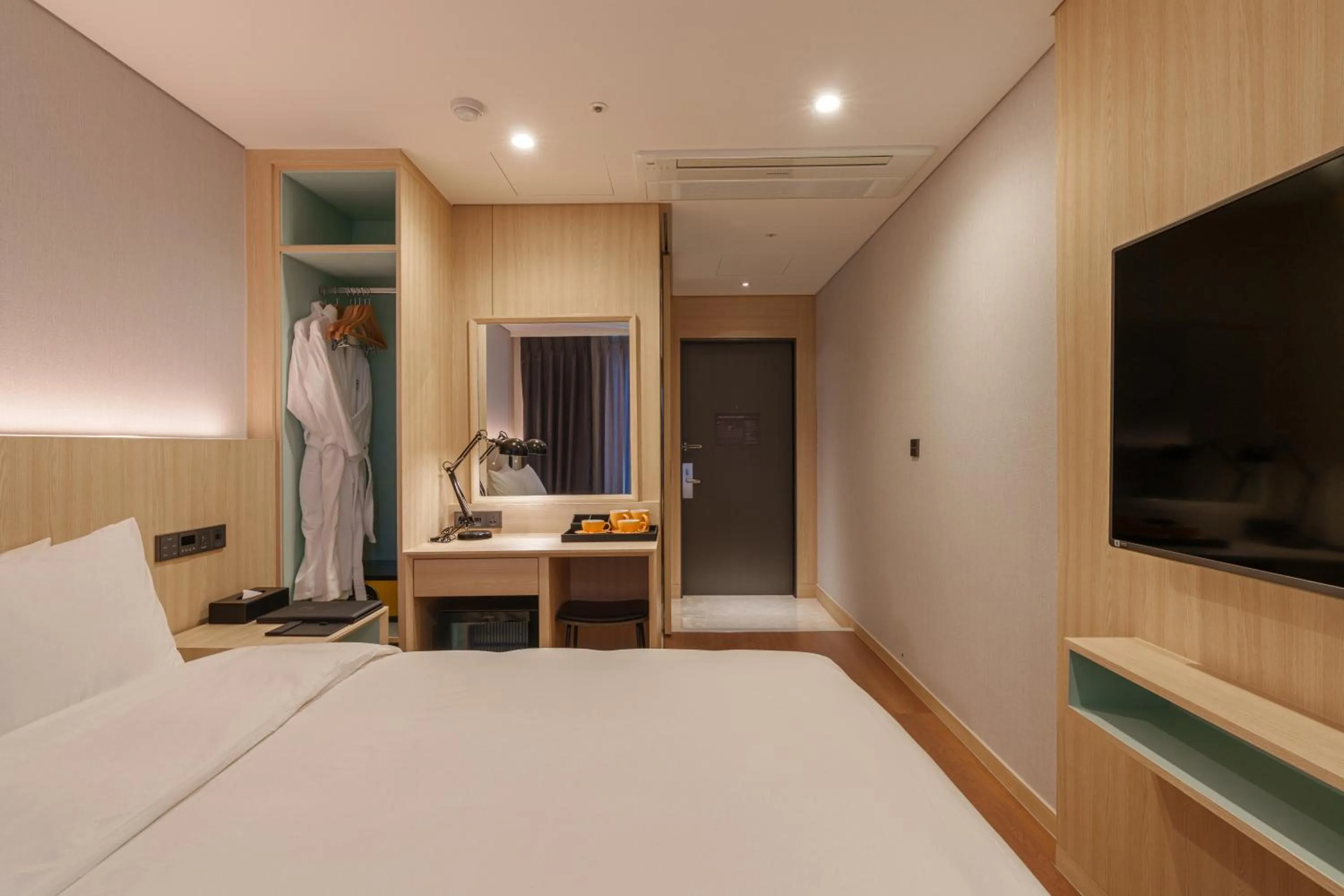 TV and multimedia, Bed in ibis Styles Ambassador Jeonju City Centre