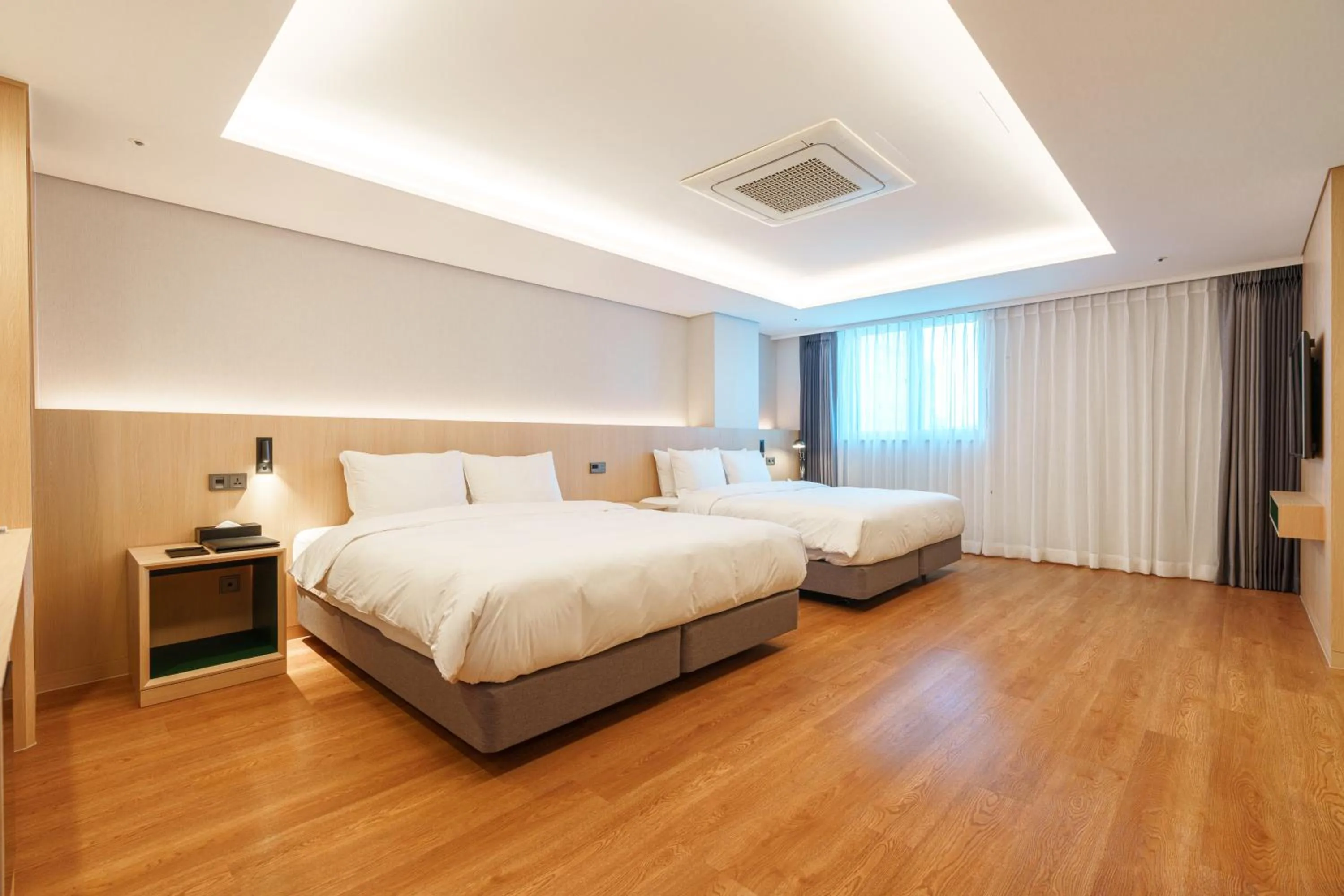 Bed in ibis Styles Ambassador Jeonju City Centre