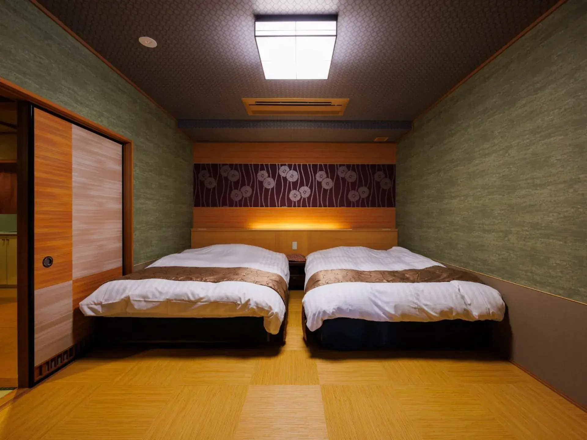 Bedroom, Bed in Todaya Bedroom, Bed in Todaya