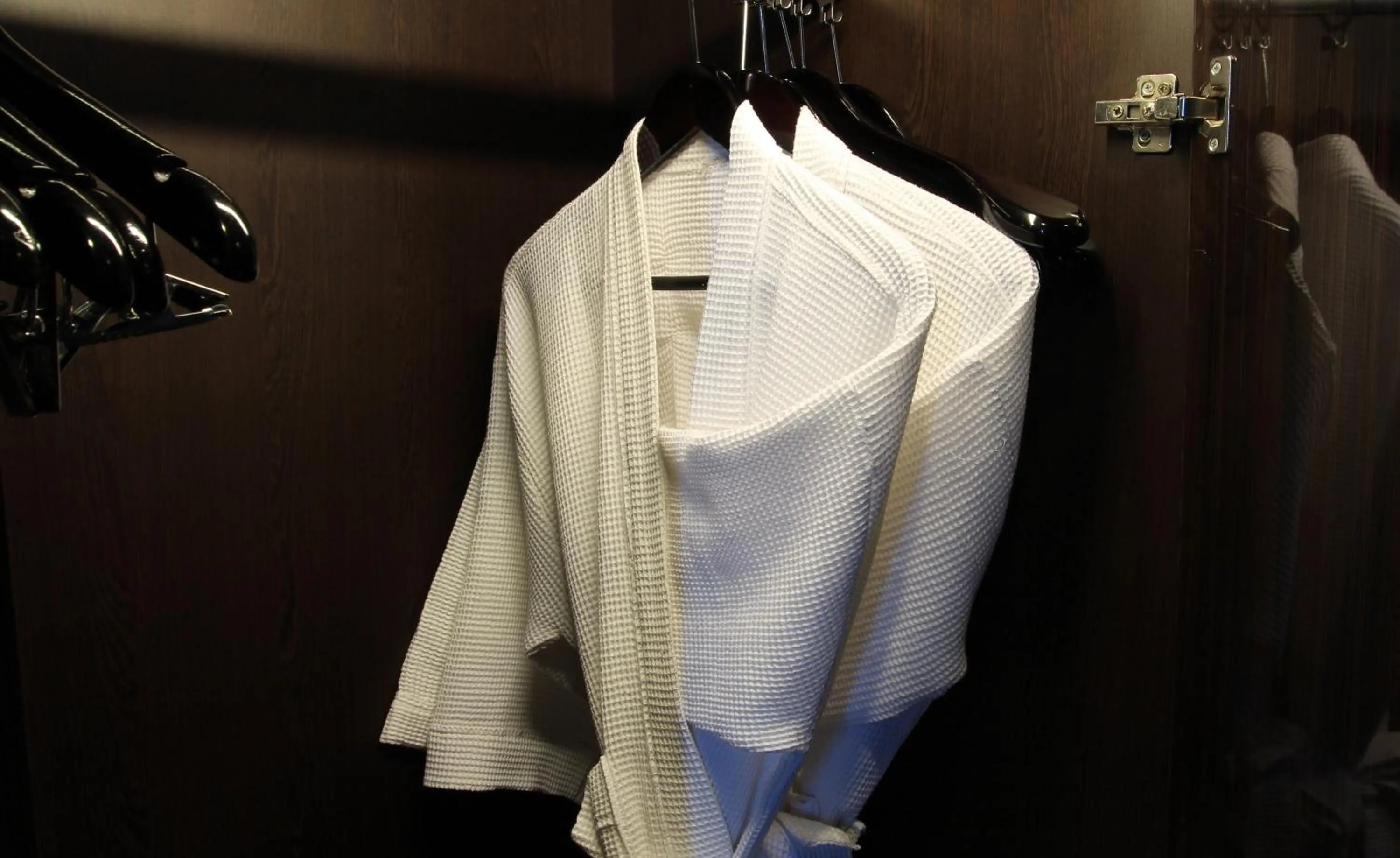 Other in Aston Bellevue Radio Dalam