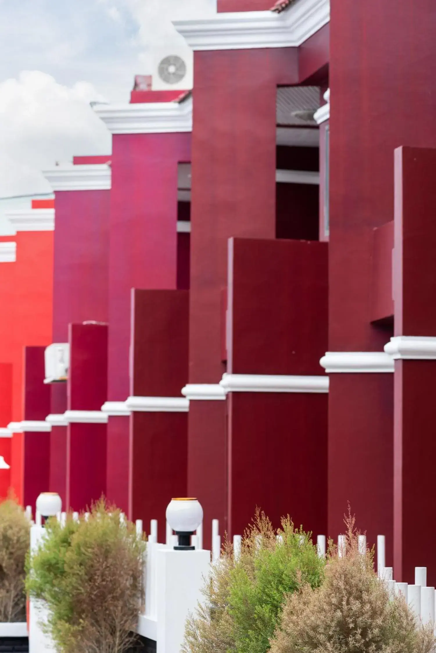 Property building in Arawana Regency North Pattaya Property building in Arawana Regency North Pattaya