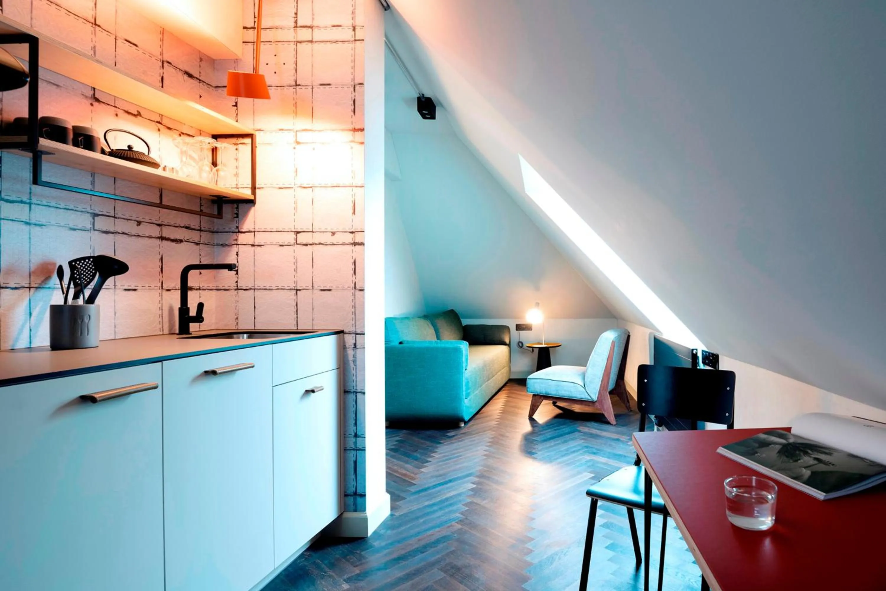 Kitchen or kitchenette in The Lubo - self check-in