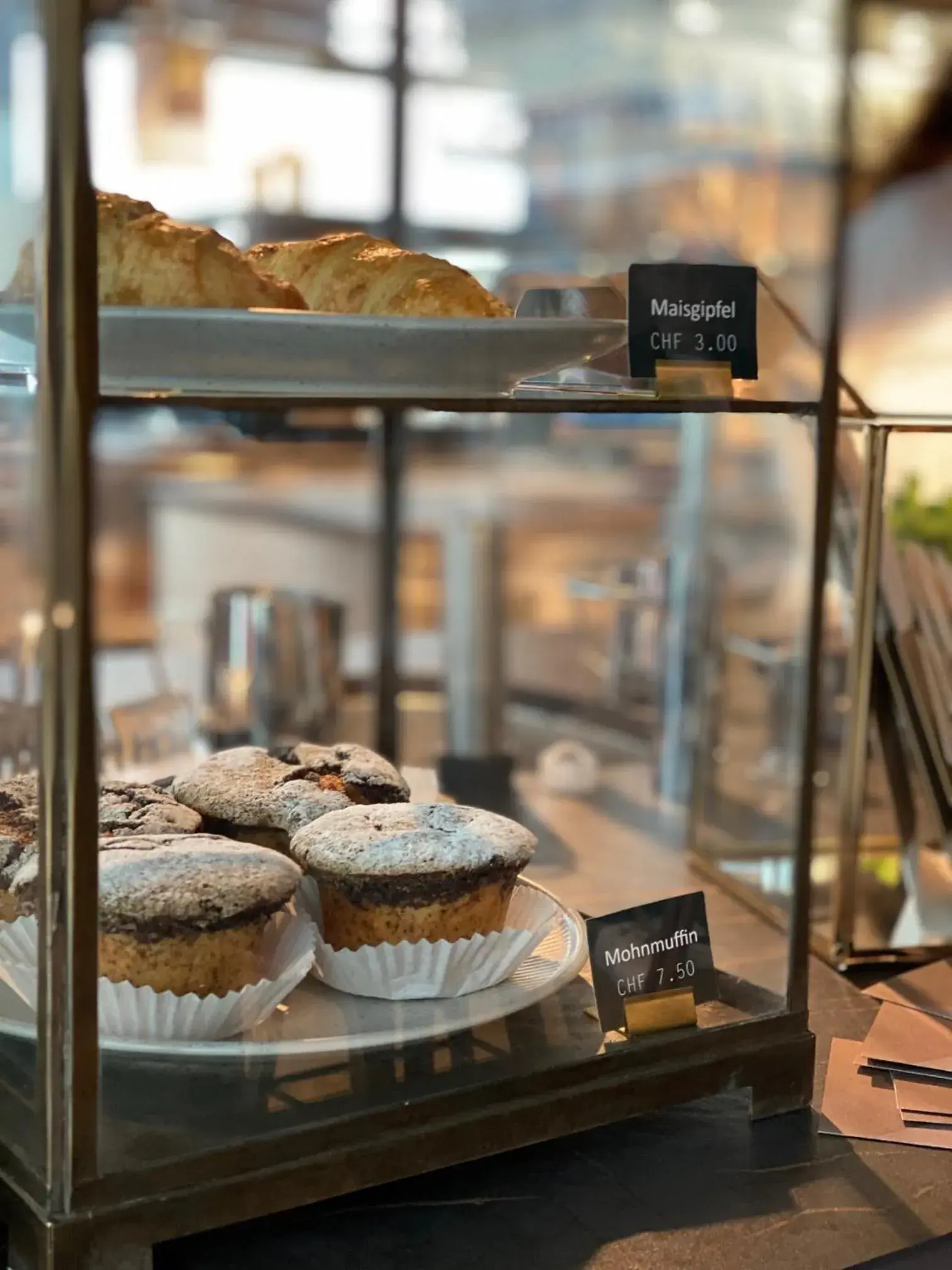 Restaurant/places to eat in The Lubo - self check-in Restaurant/places to eat in The Lubo - self check-in