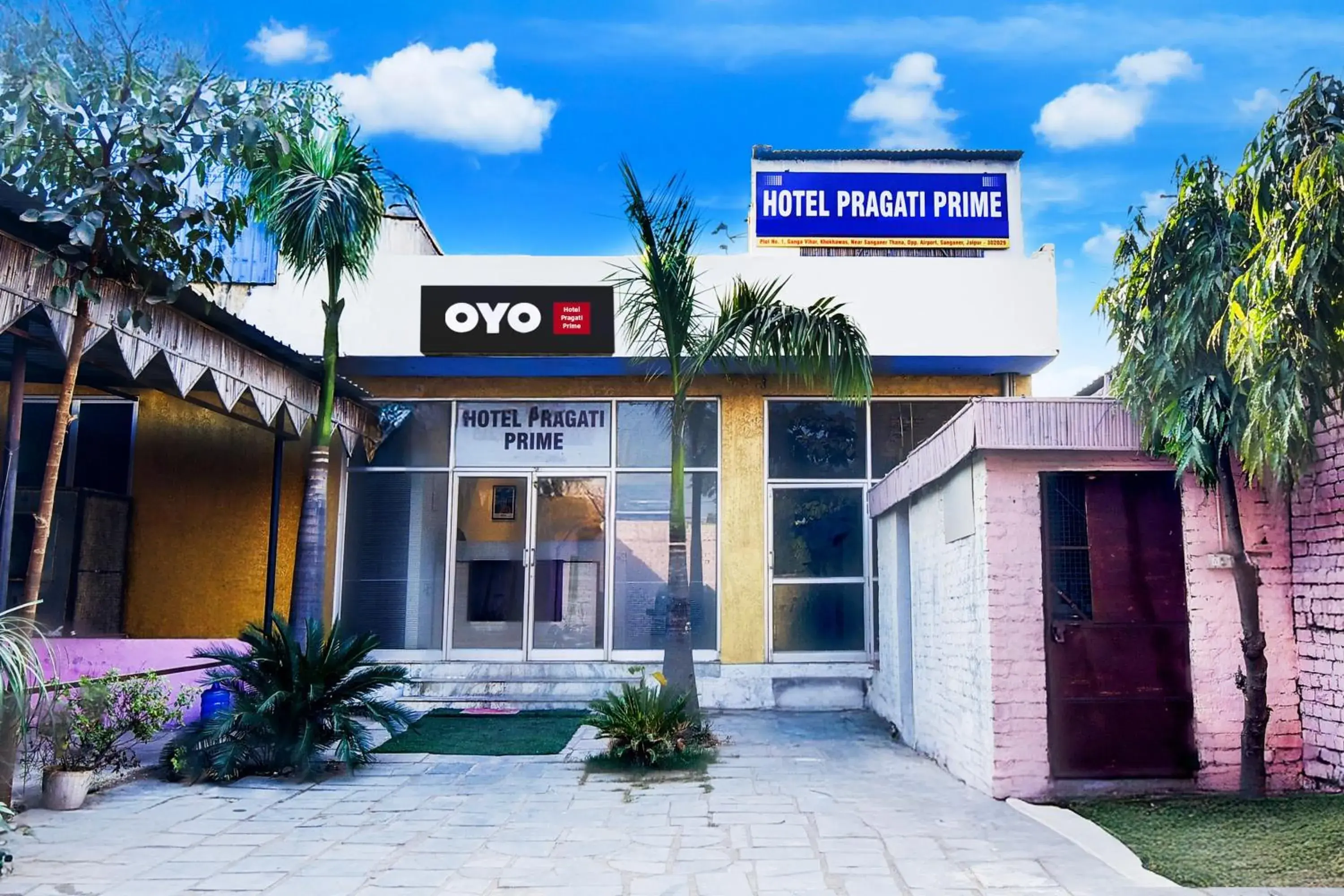 Facade/entrance in Hotel O Pragati Prime Facade/entrance in Hotel O Pragati Prime