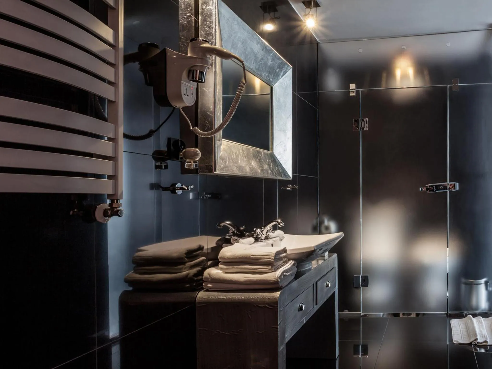 Bathroom in Hotel Betmanowska Main Square Residence Adults Only