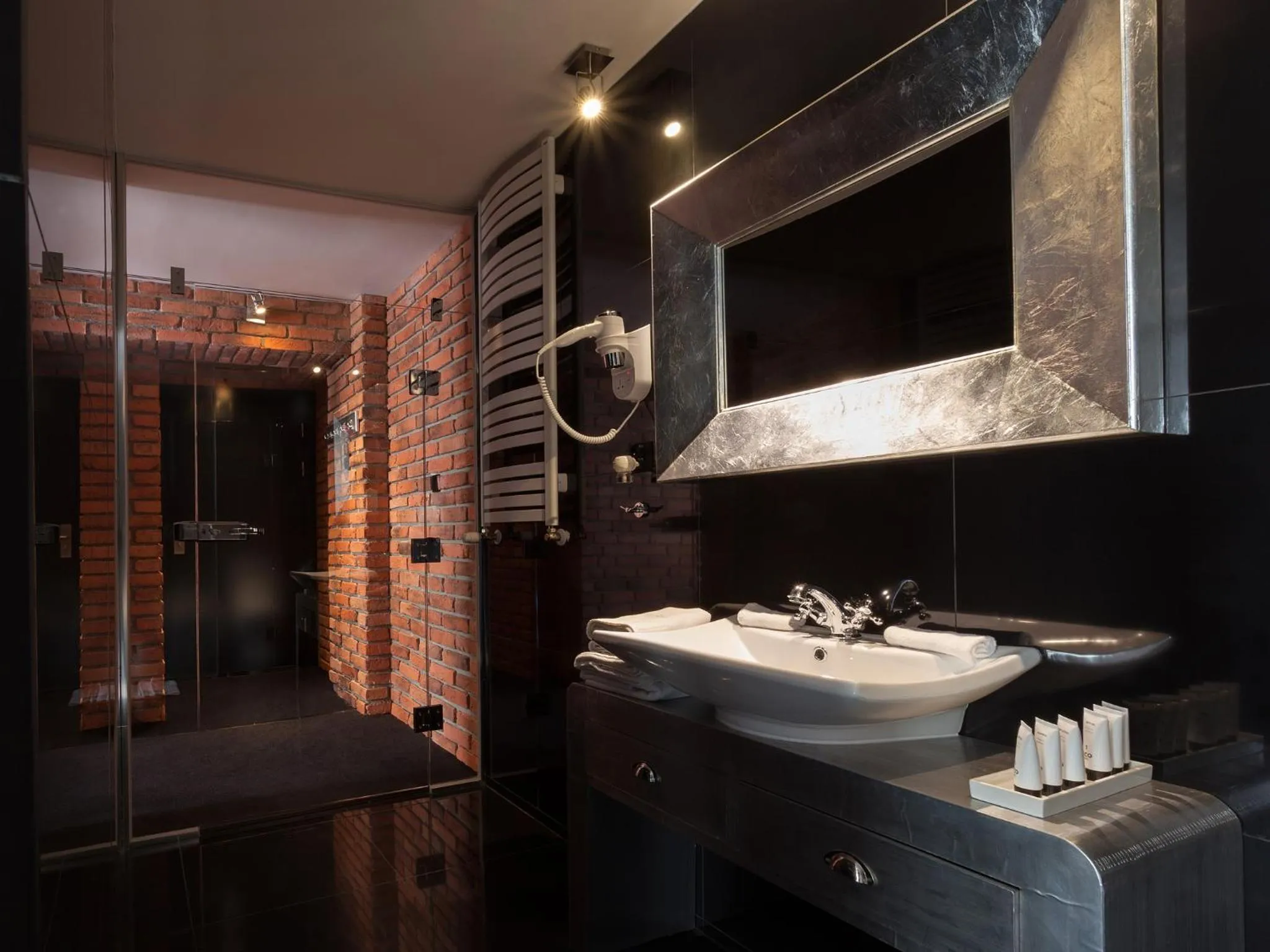 Bathroom in Hotel Betmanowska Main Square Residence Adults Only