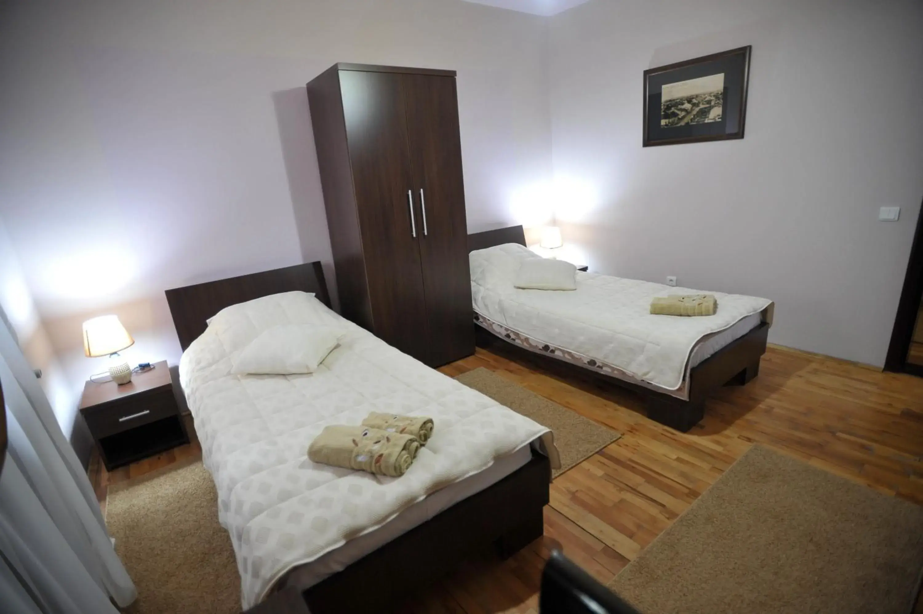 Twin Room in Garni Hotel City Twin Room in Garni Hotel City